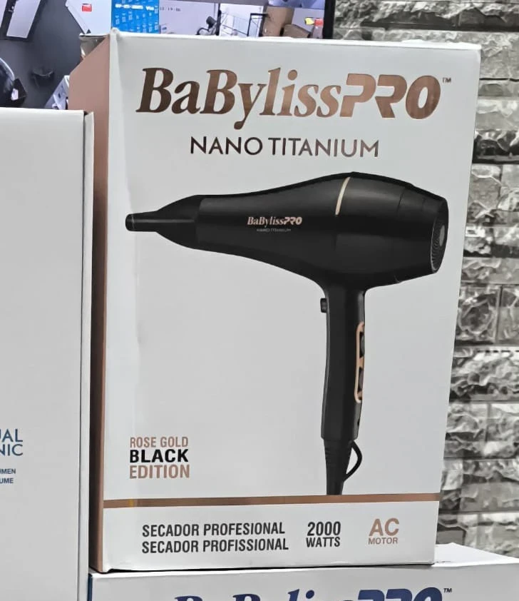 Secador Babyliss Pro Nano Titanium Rose gold black edition