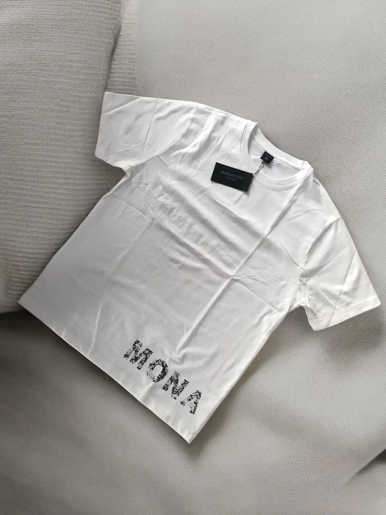 Camiseta Monastery Blanca