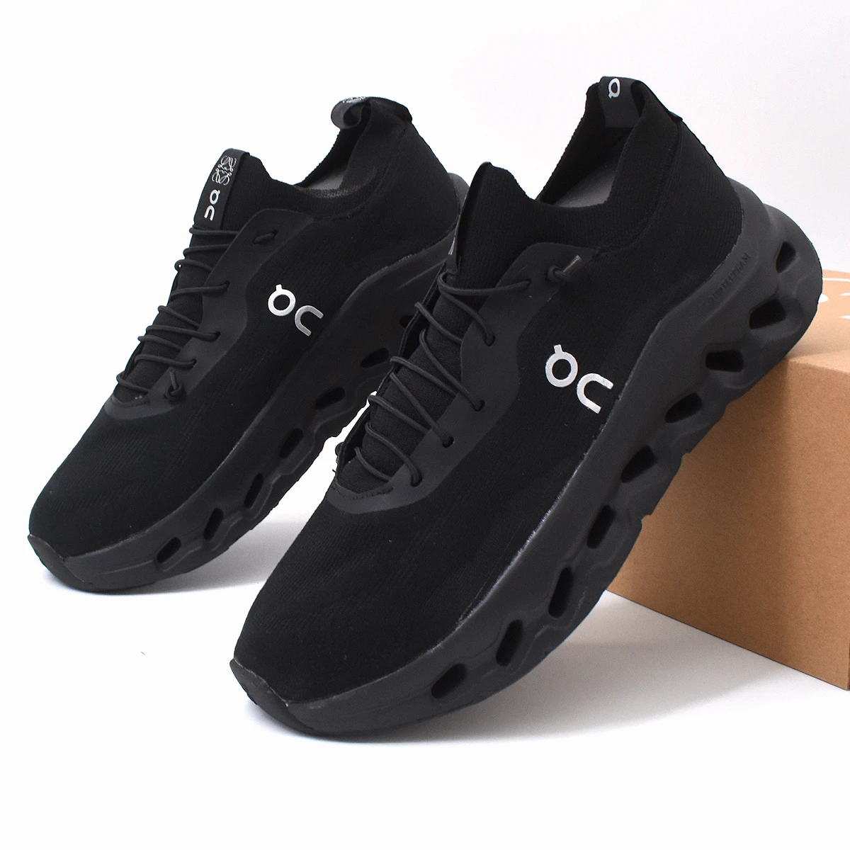 Tenis On Cloud LOEWE 6