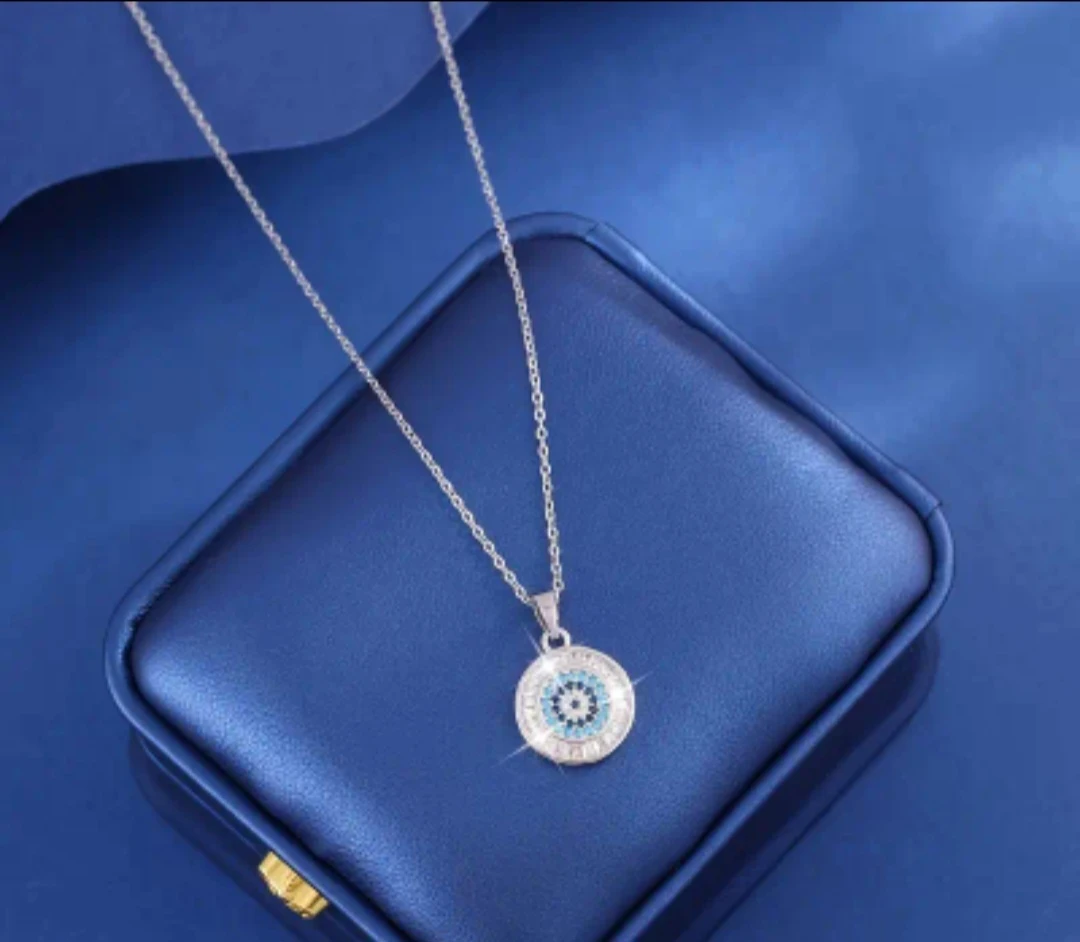DC00115 Ojo
