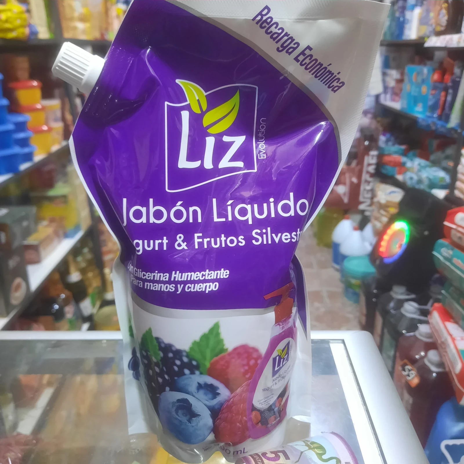 LIZ YOGURT & FRUTOA SILVESTRES  900ml 