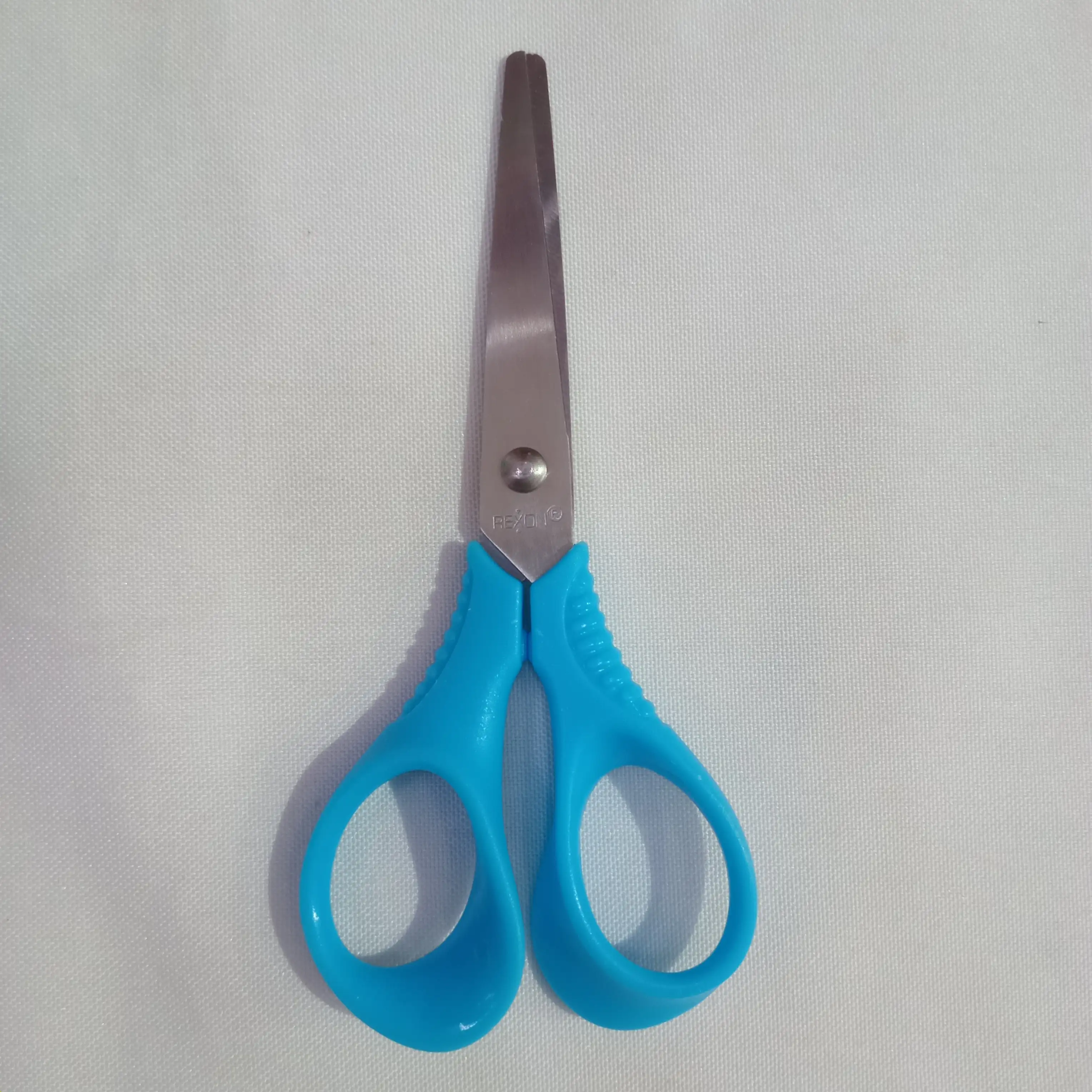 Tijera rexon mericut pastel  2