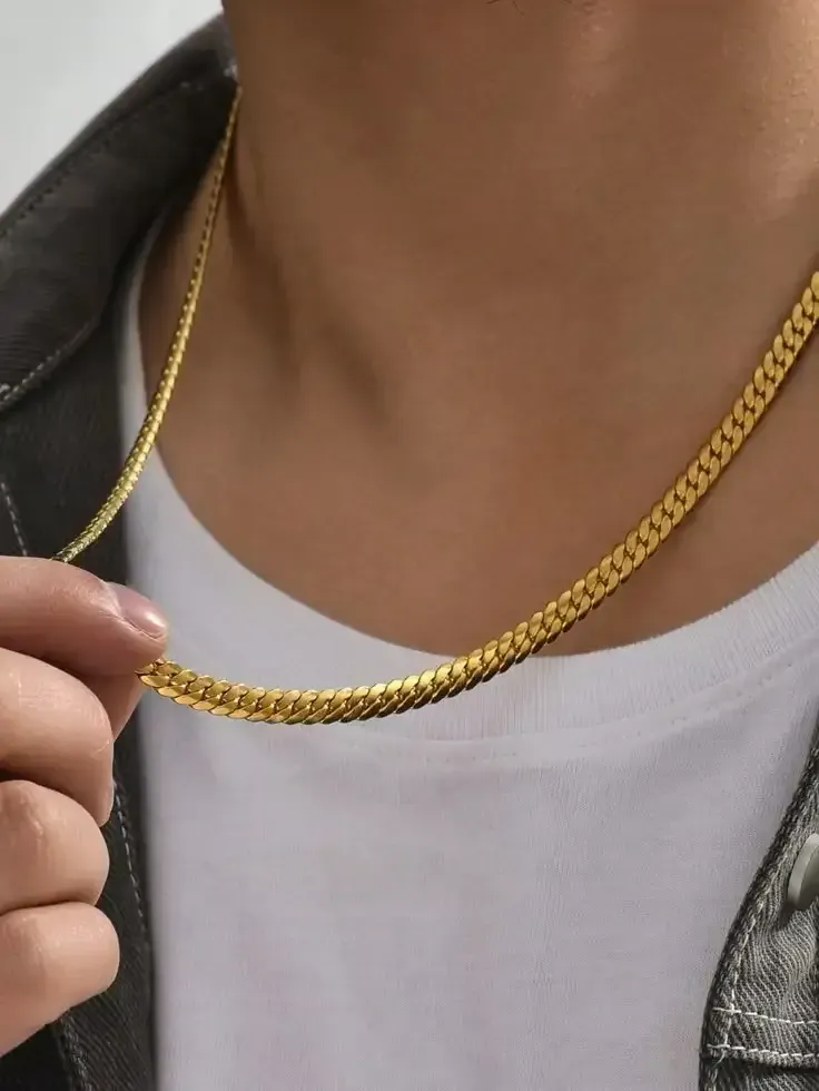Cadena y Guillo de hombre de alta calidad.