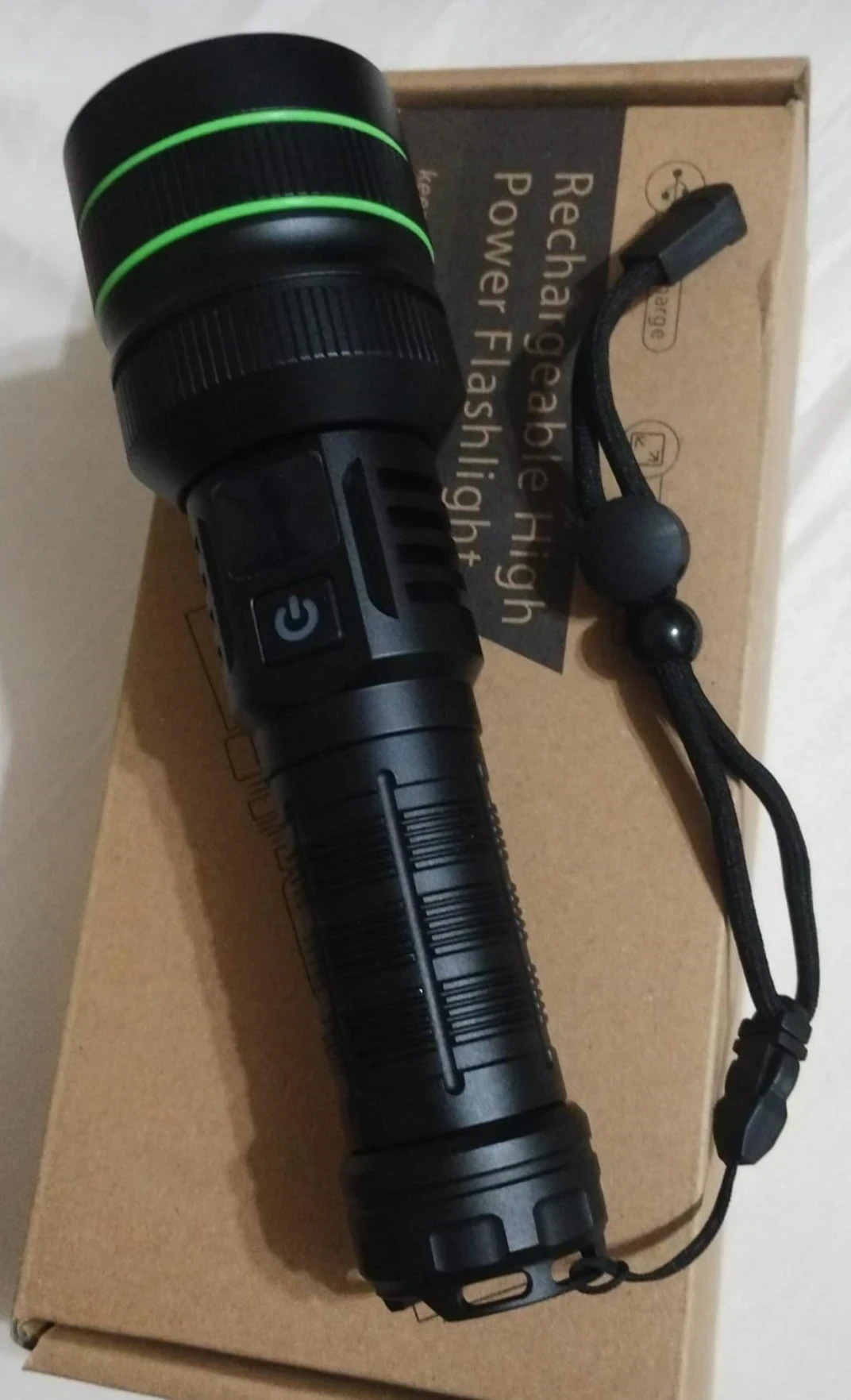 Linterna 3000 Lumenes 2