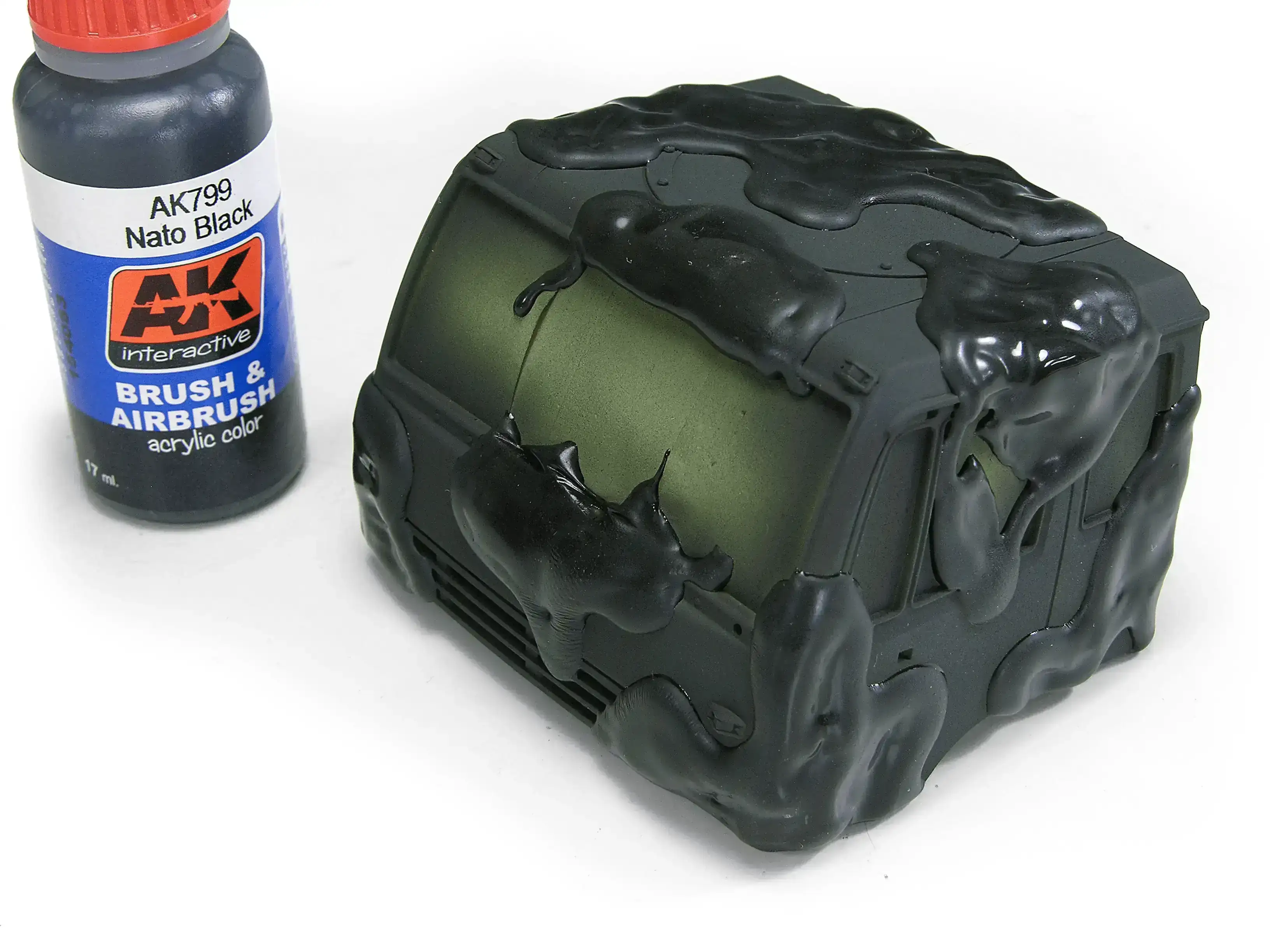 CAMOUFLAGE ELASTIC PUTTY 4