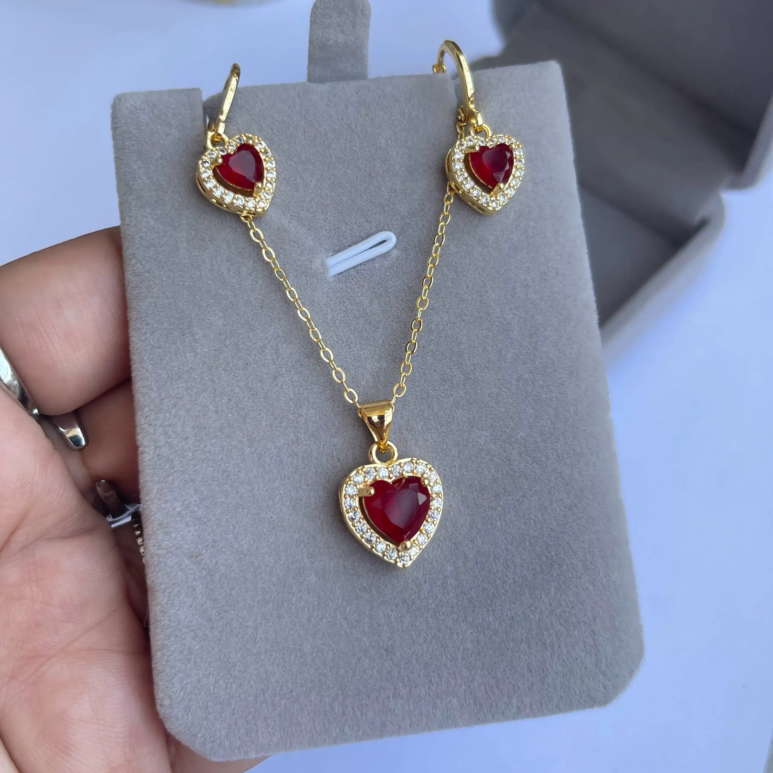 Set corazon rojo 2