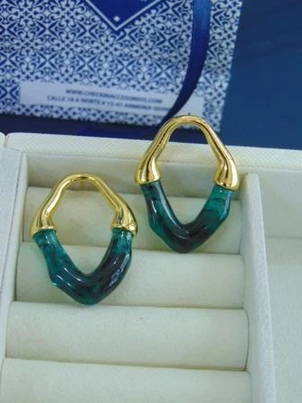 MAXI ARETE RODIO DOR CONTORNO CIRCULO ASIMETRICO NACAR VERDE  2