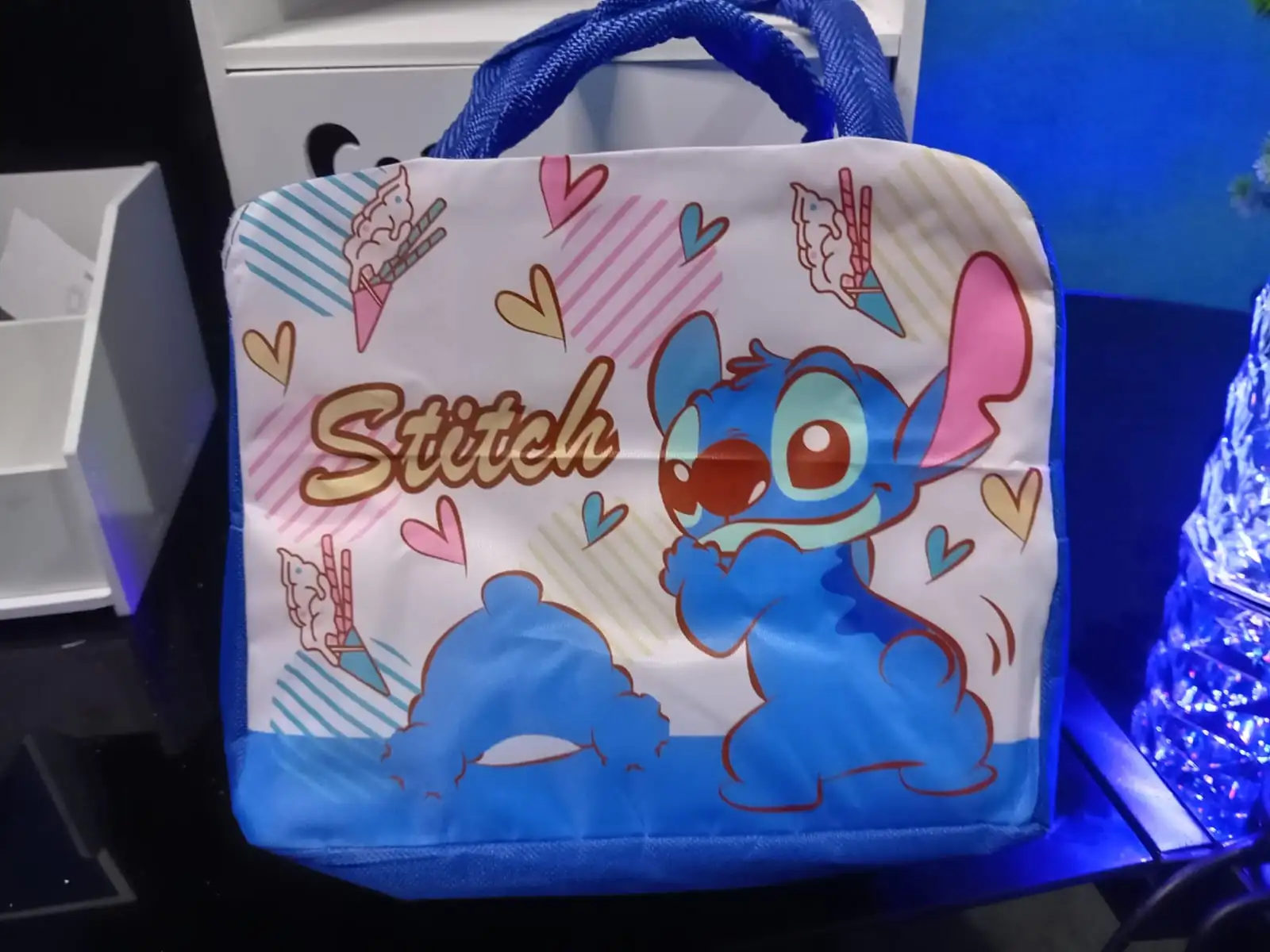 Lonchera termica stich y hello kitty 