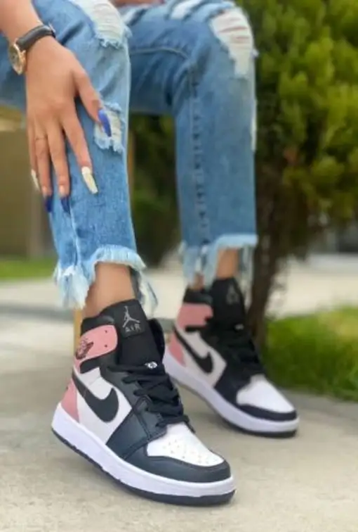 Air jordan 1 mid (mujer) 4