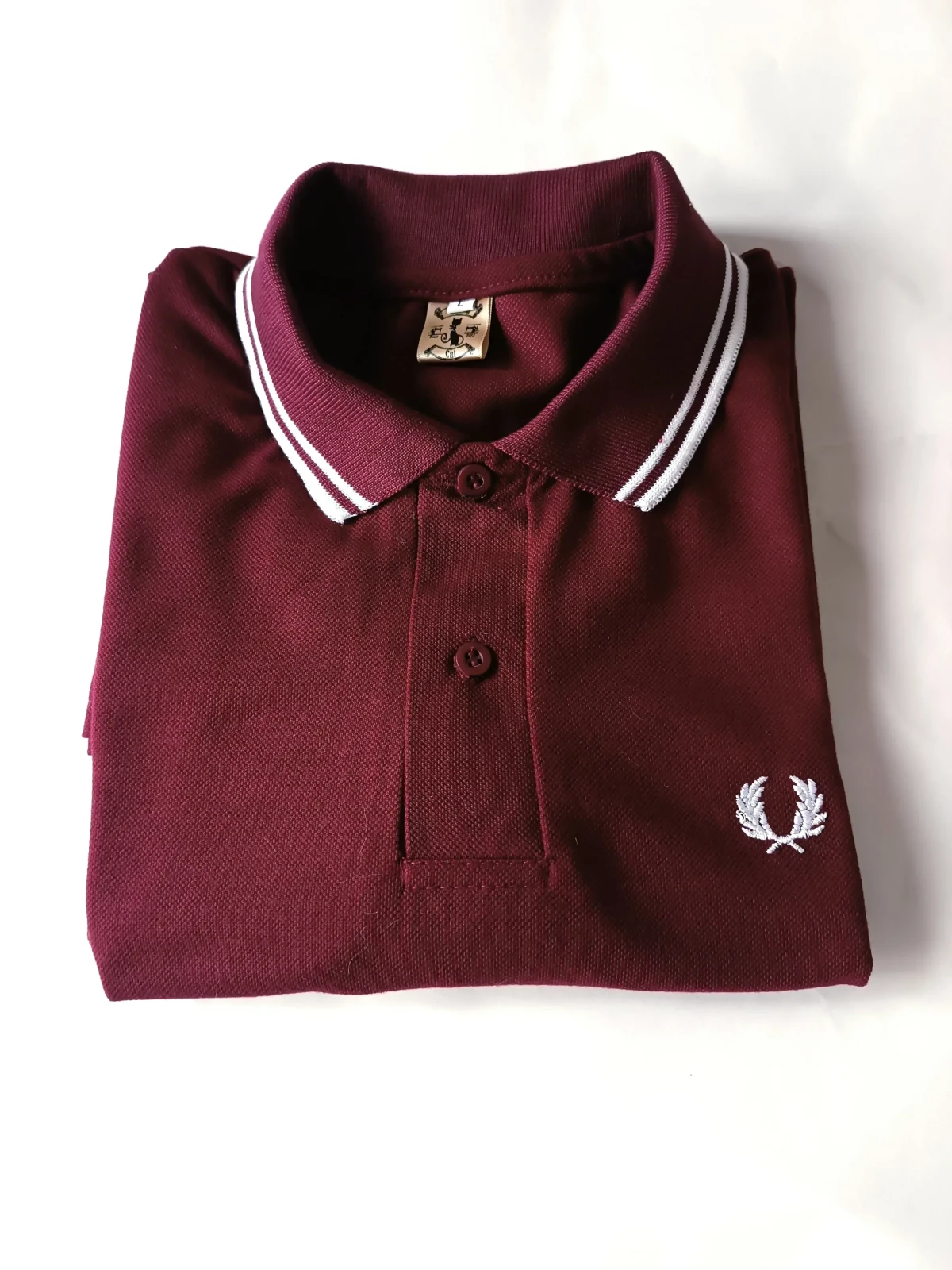 Camisa polo vinotinto con blanco t 3