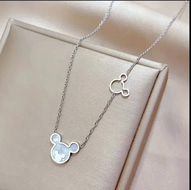 Collar de mickey opalo con silueta 