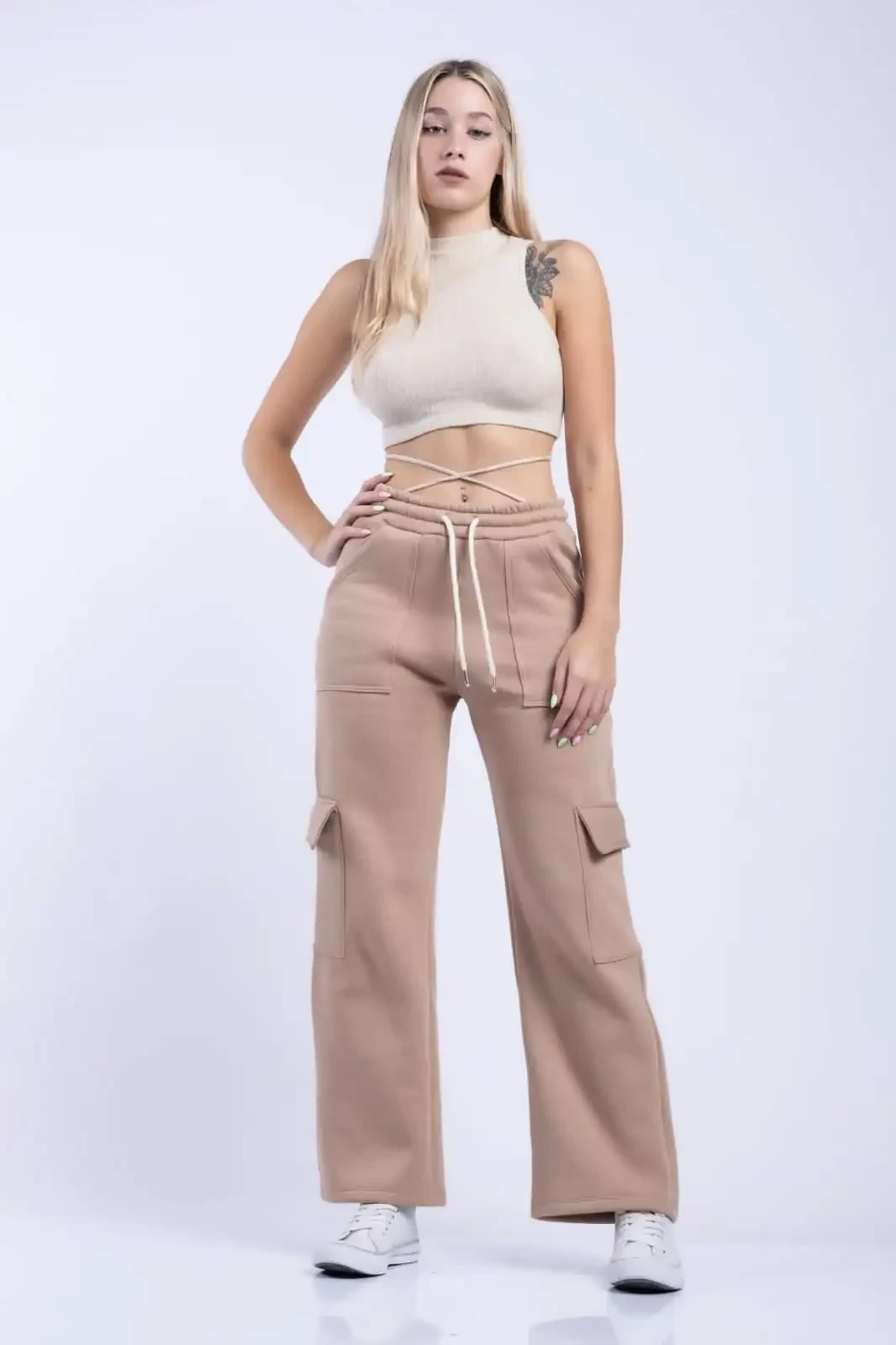 Wide leg cargo 