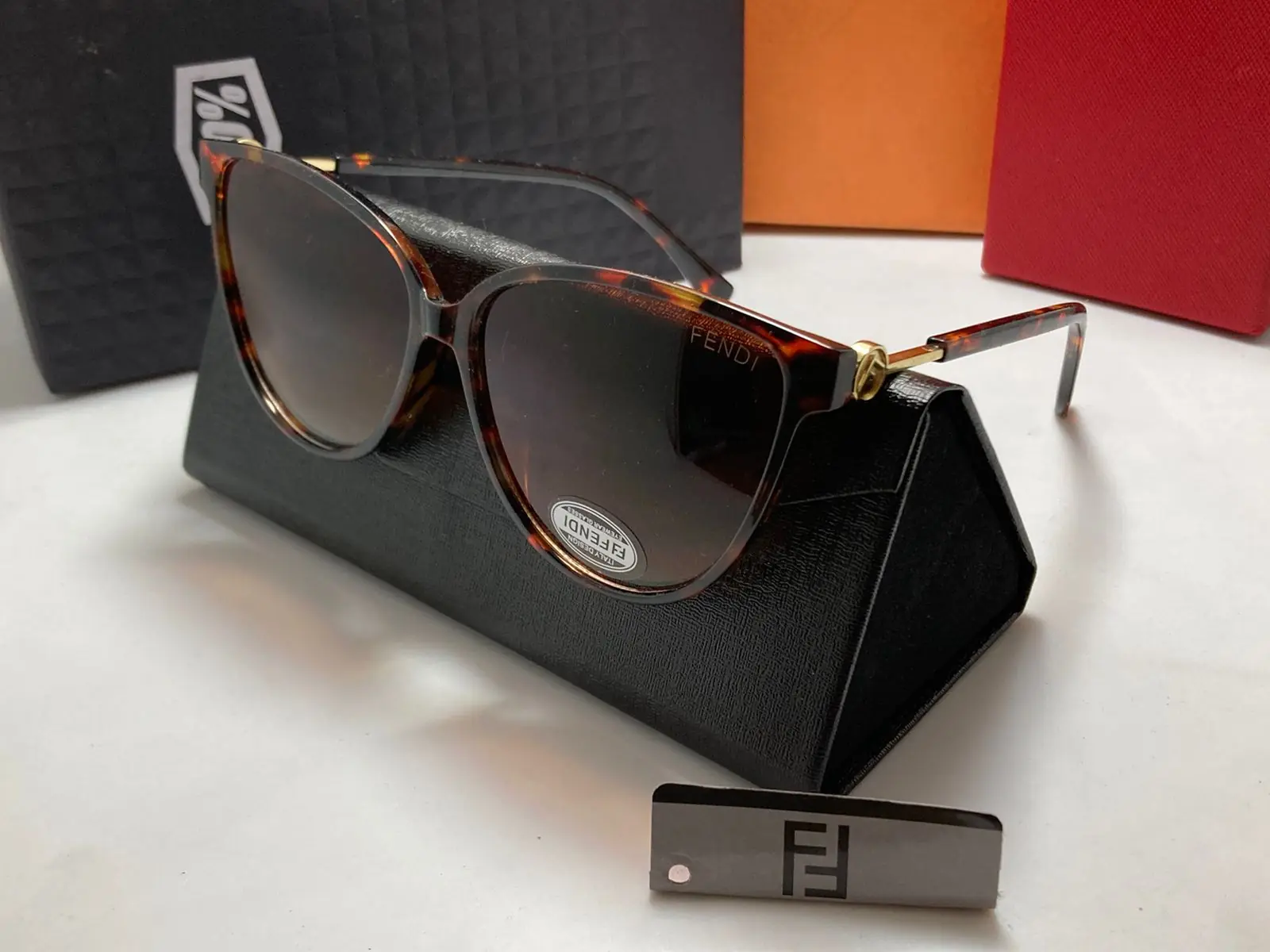 GAFAS FENDI AA 3