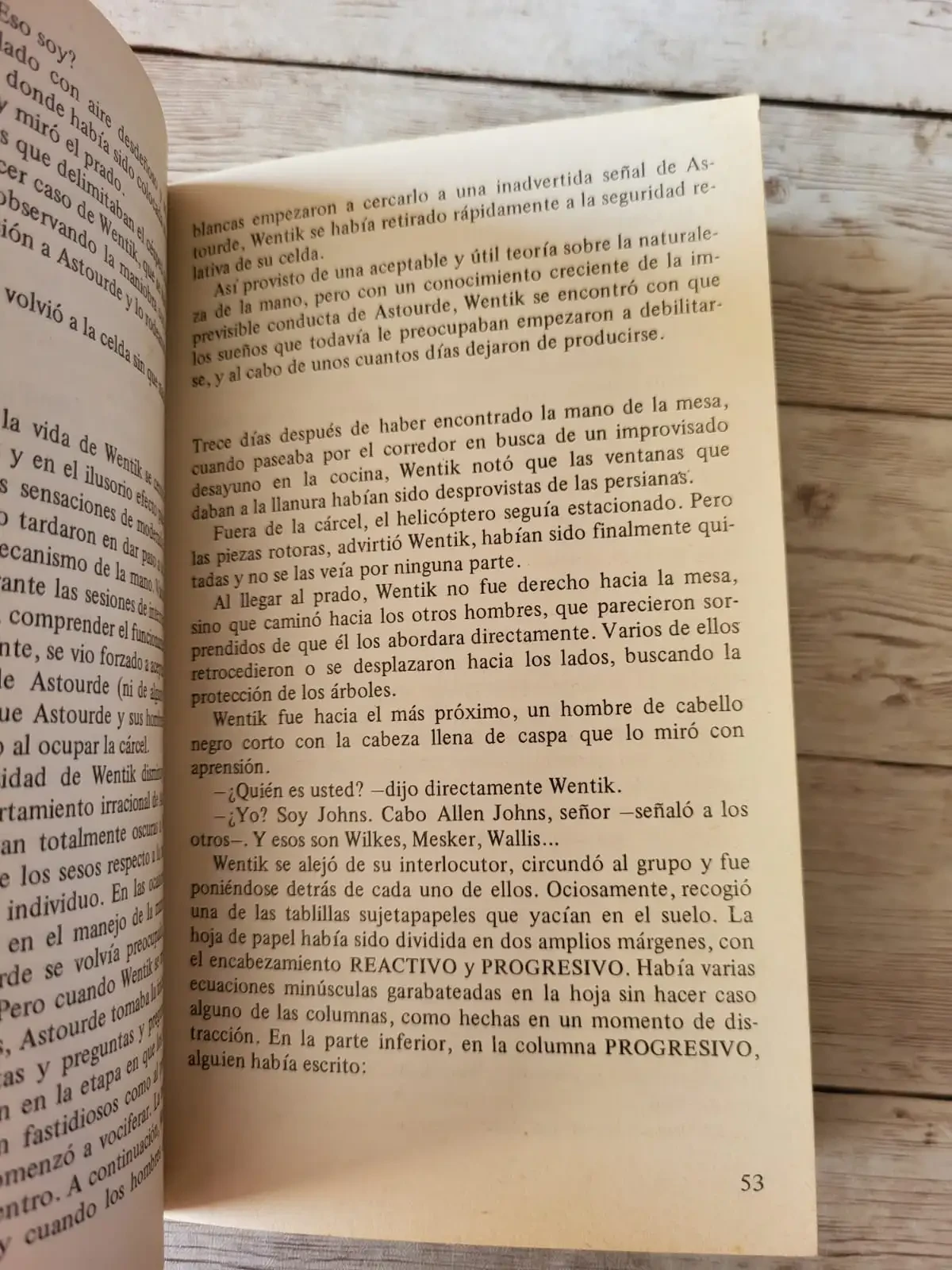 Indoctrinario / Christopher Priest / Ciencia Ficción /Distópica  3