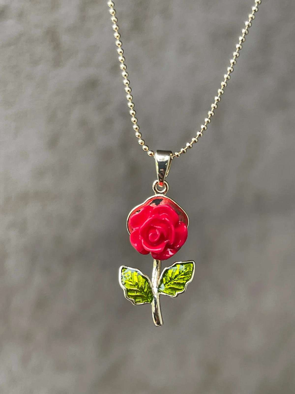 CADENA ROSA