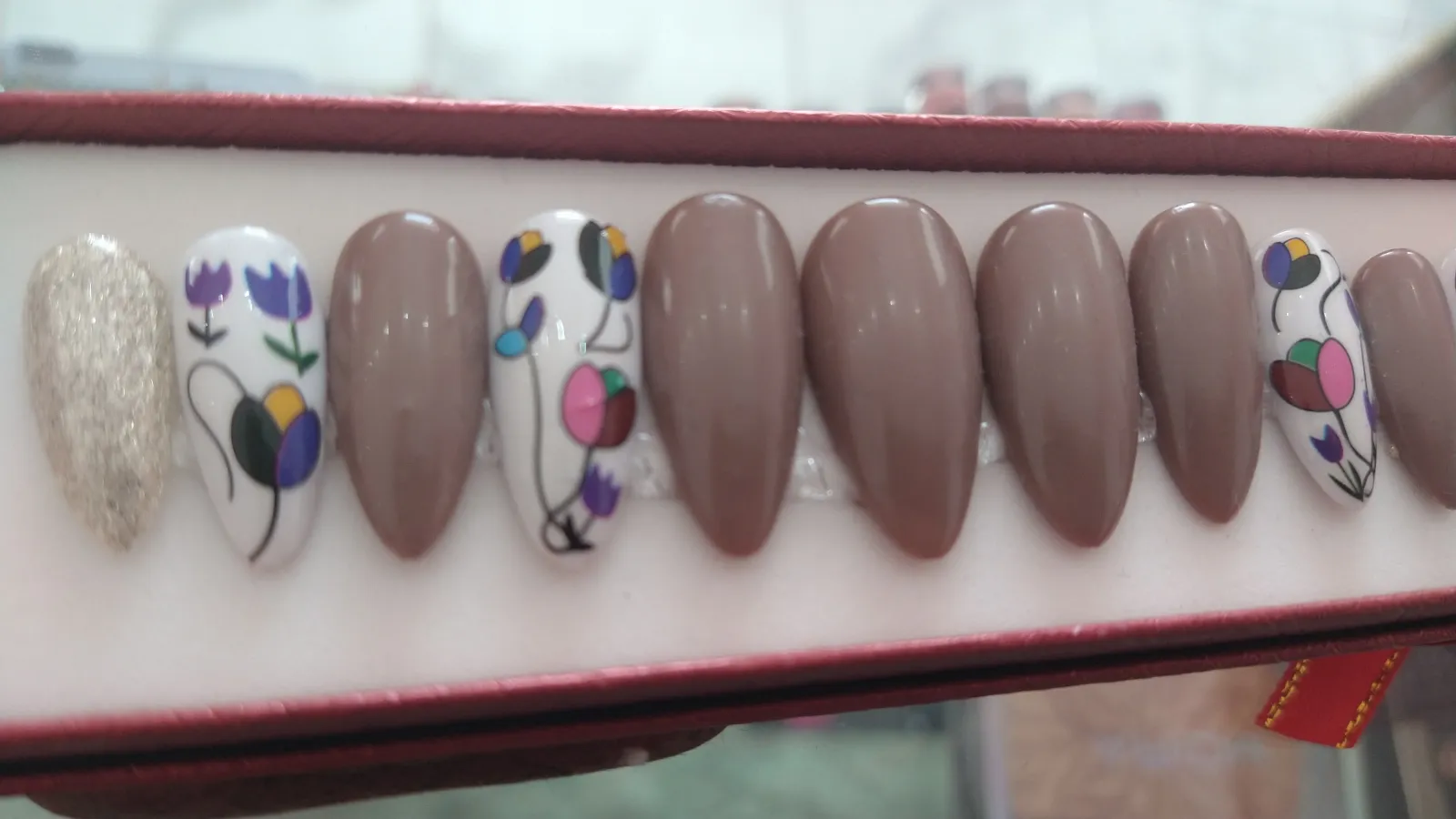 Uñas cafe 2