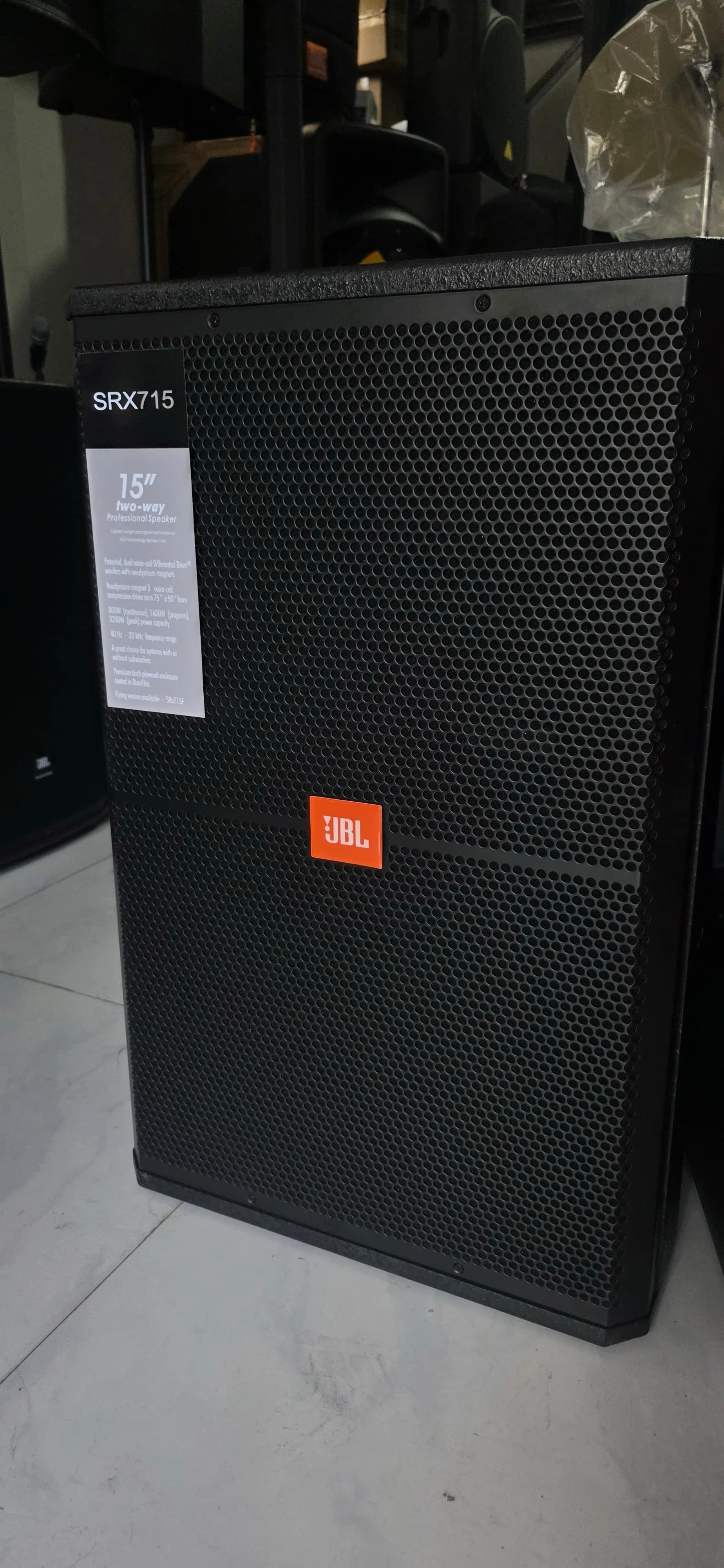 JBL SRX715 PASIVOS  4
