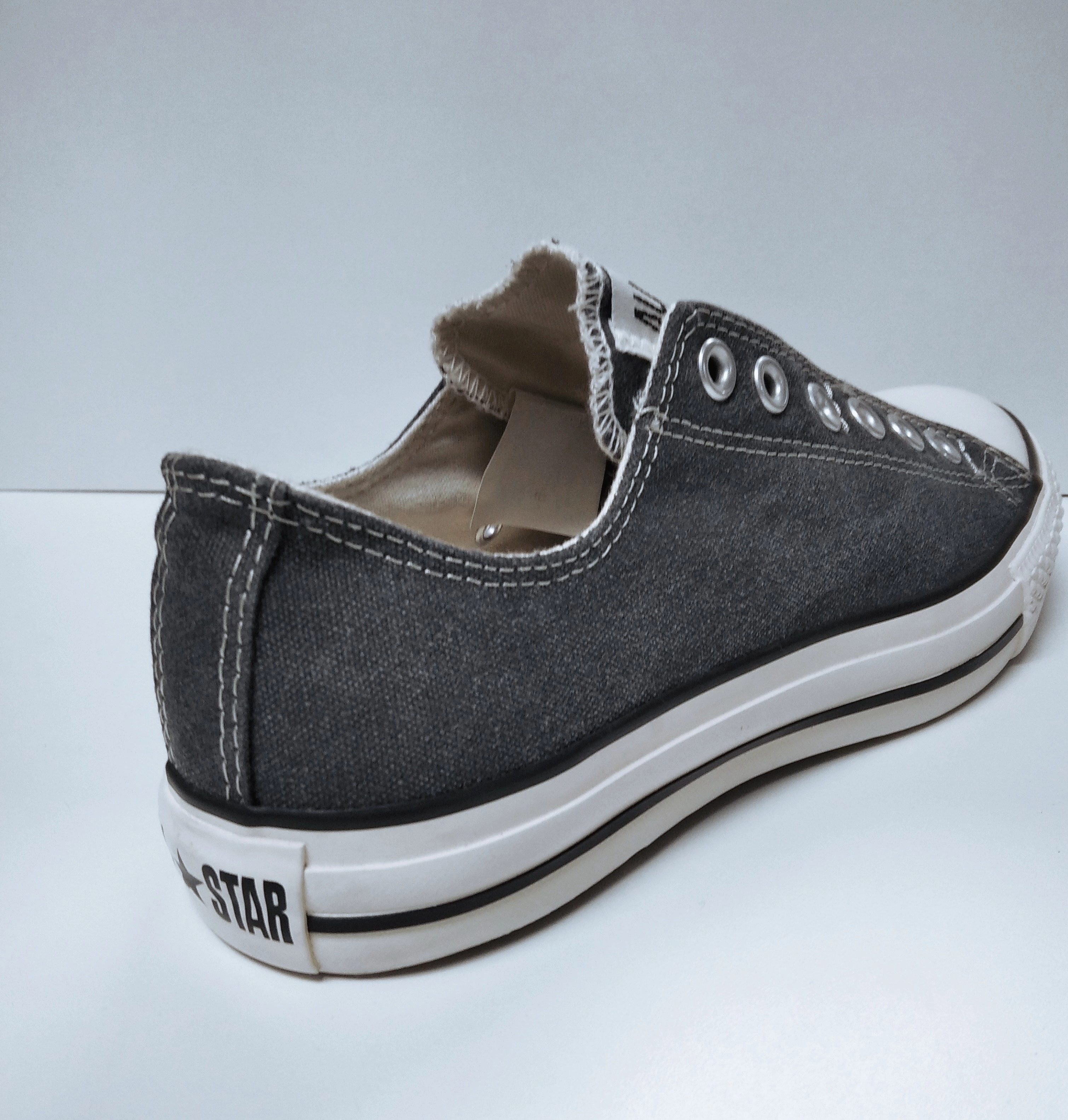CONVERSE JR  2