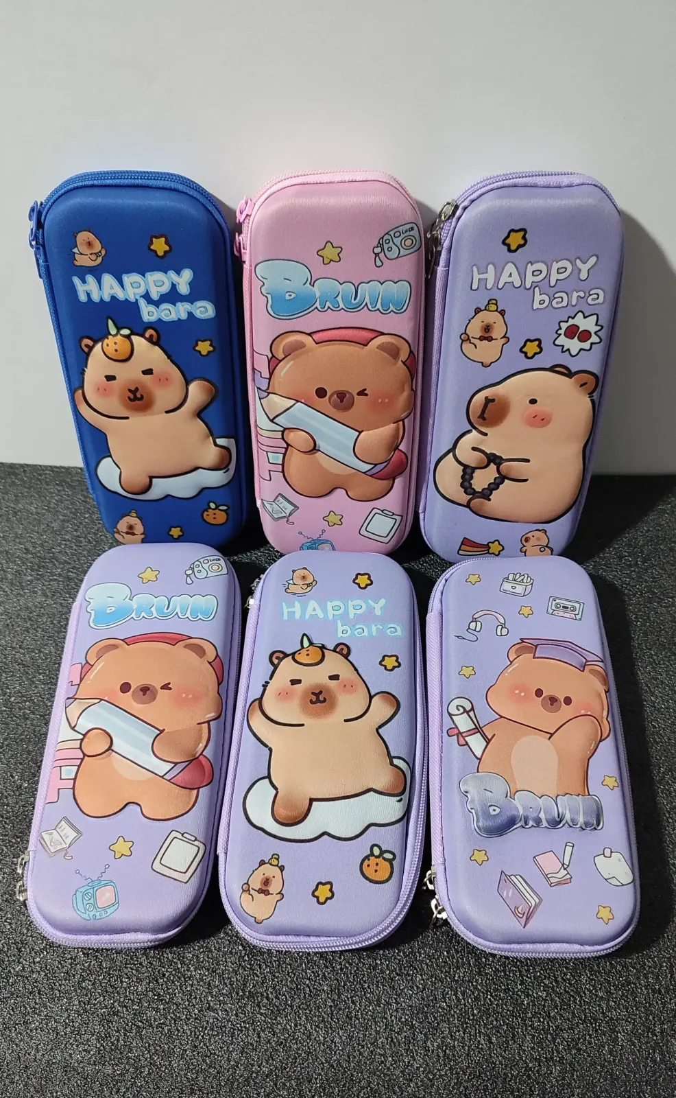 Cartuchera capibara 2