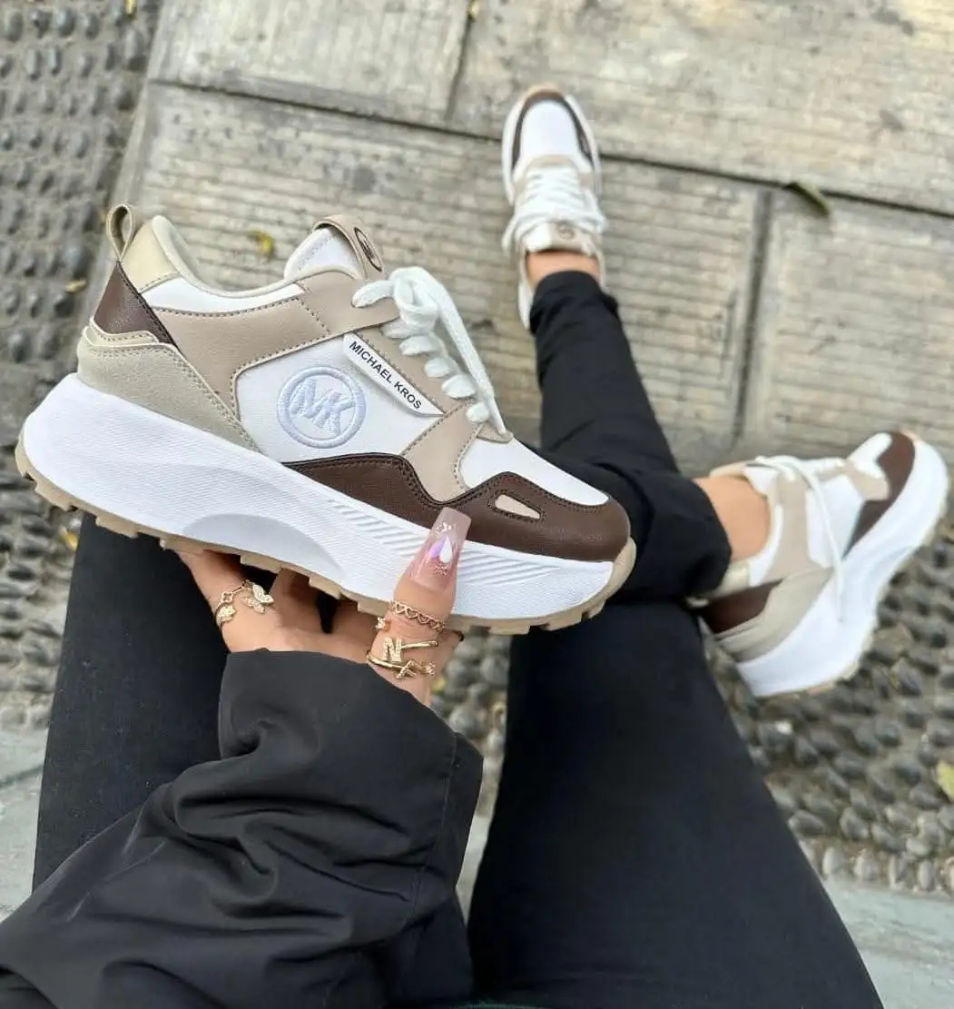 Theo Trainer (mujer)
