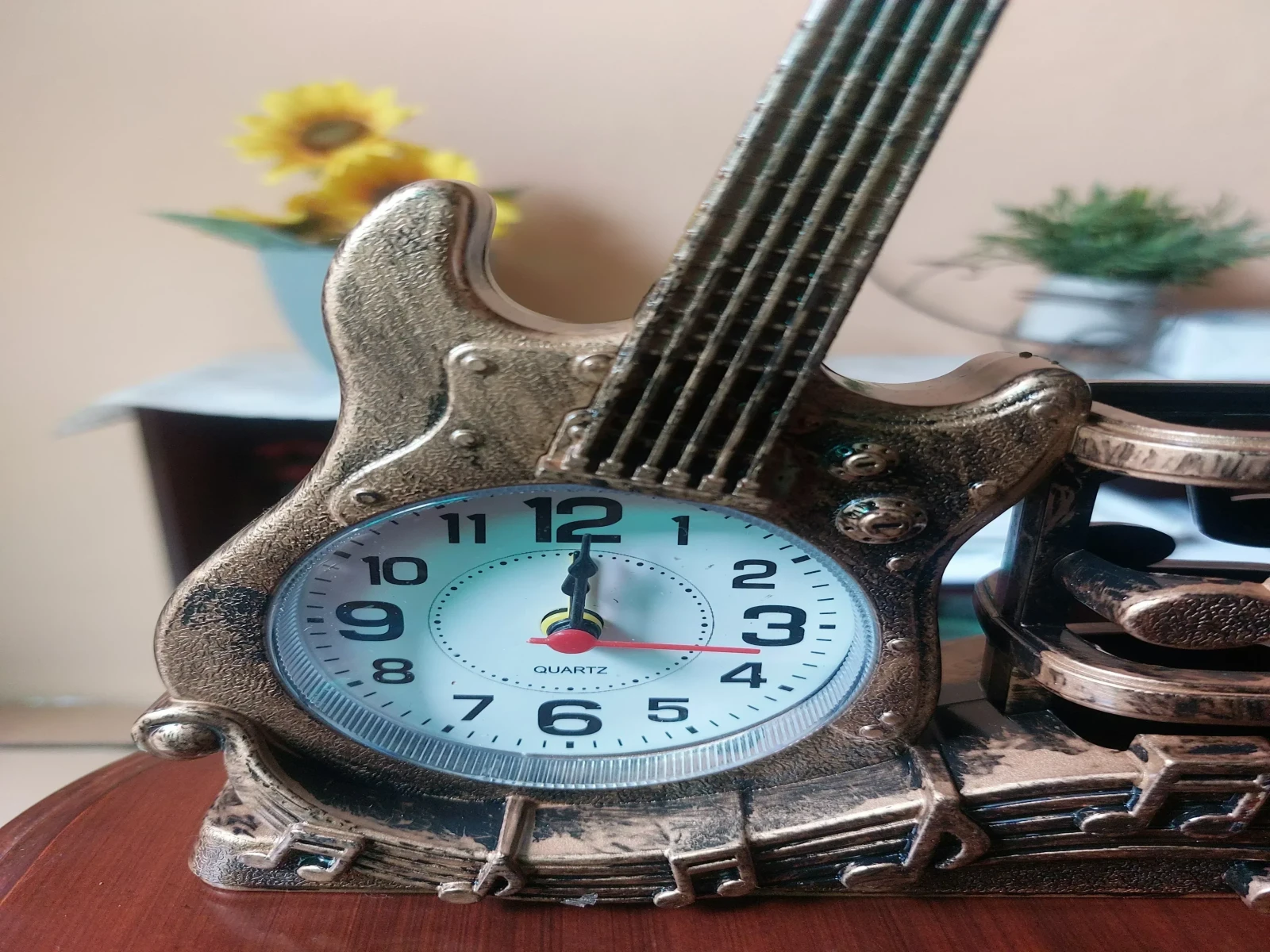 RELOJ DE MESA 4