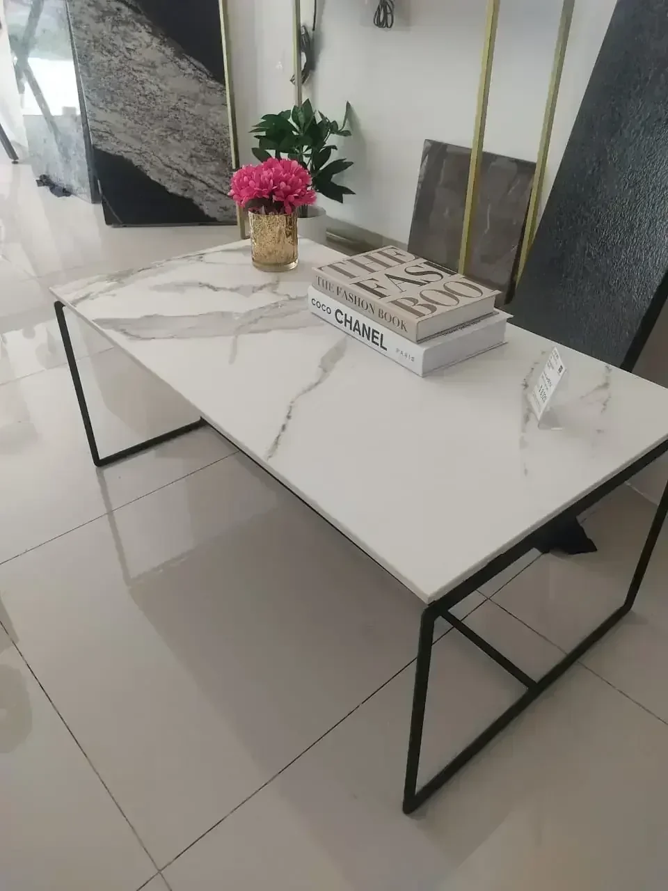 Mesa Calacatta 90 x50  2