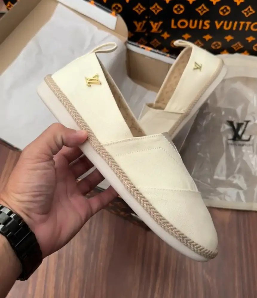 SAPATILHAS LOUIS VUITTON 