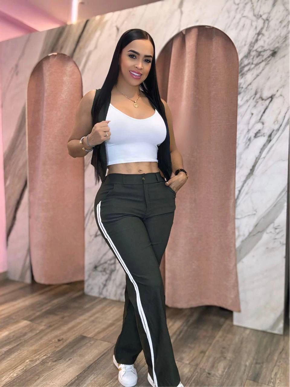 Conjunto Pantalón top y chaqueta 
