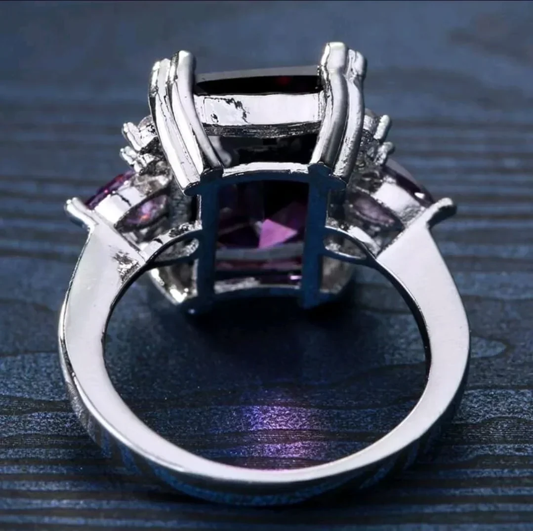 Anillo elegante diseño de cristal, fantasía Fina en Circonia Cúbica  3