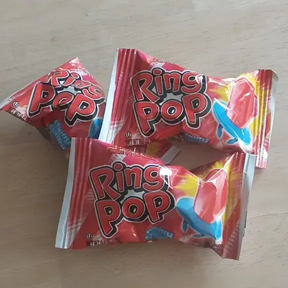 Ring pop cereza 