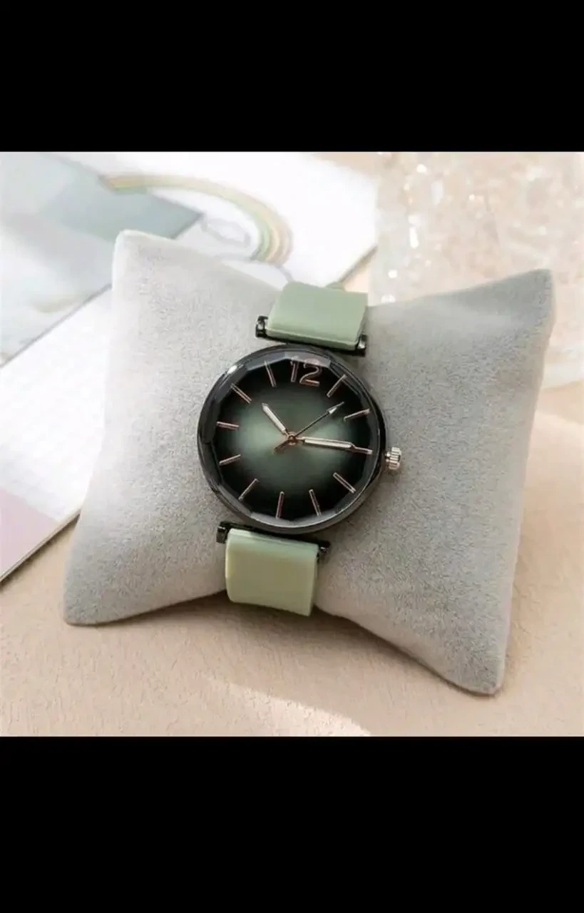 Reloj minimalista/ Correa de silicona