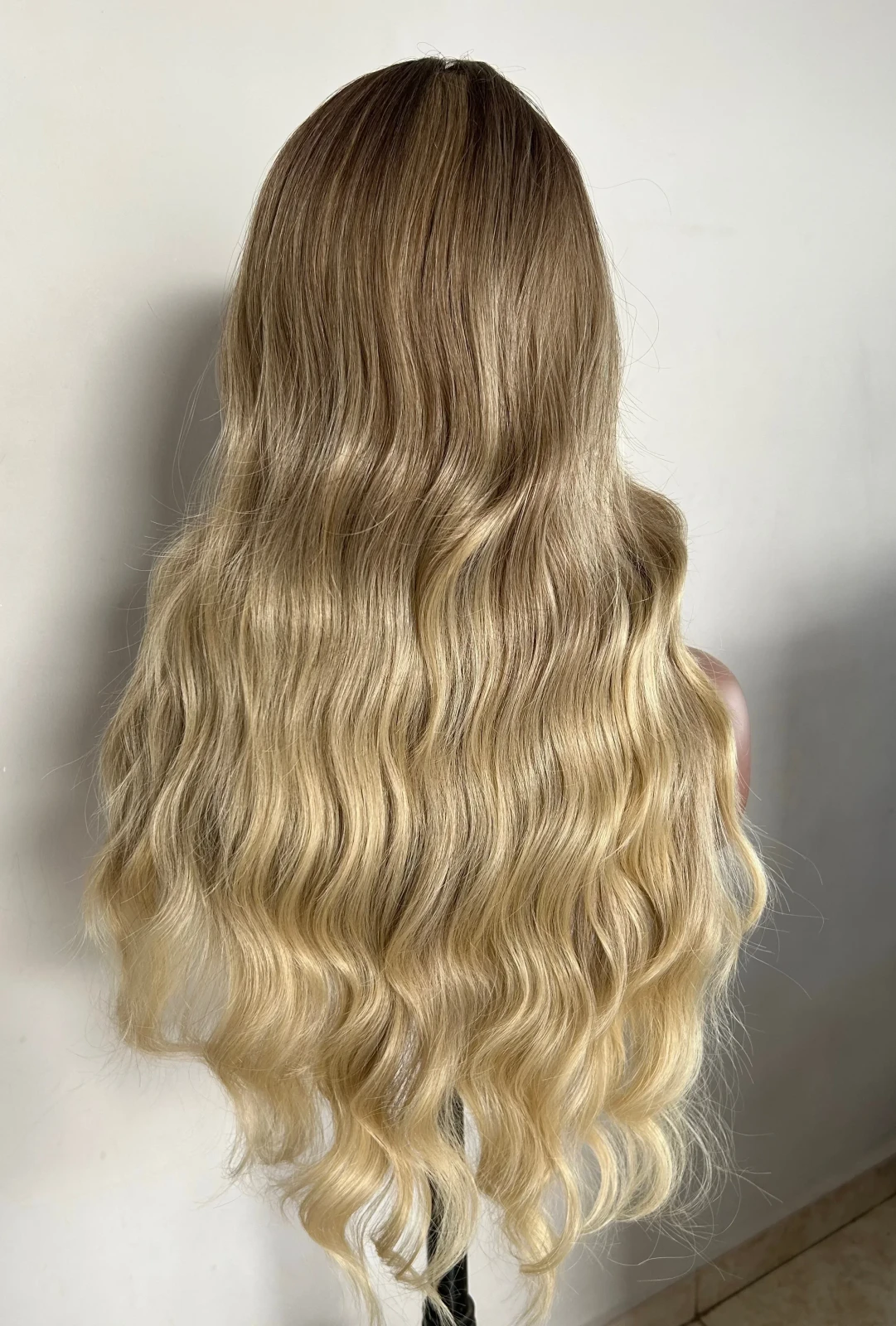 Peluca de 26” Rubio Ombre café 4