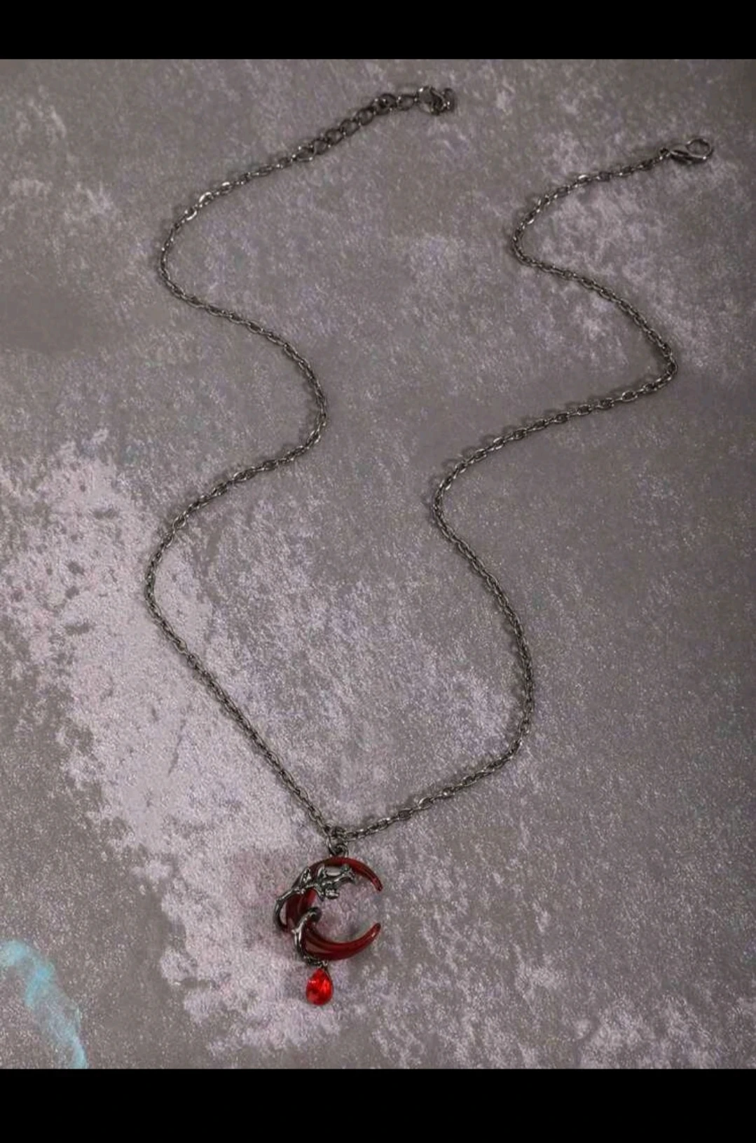 Collar asimeteico de media luna 🌑/ Agata Roja 4