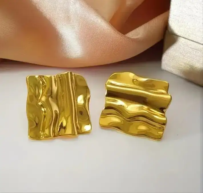 Arete cuadro botón 