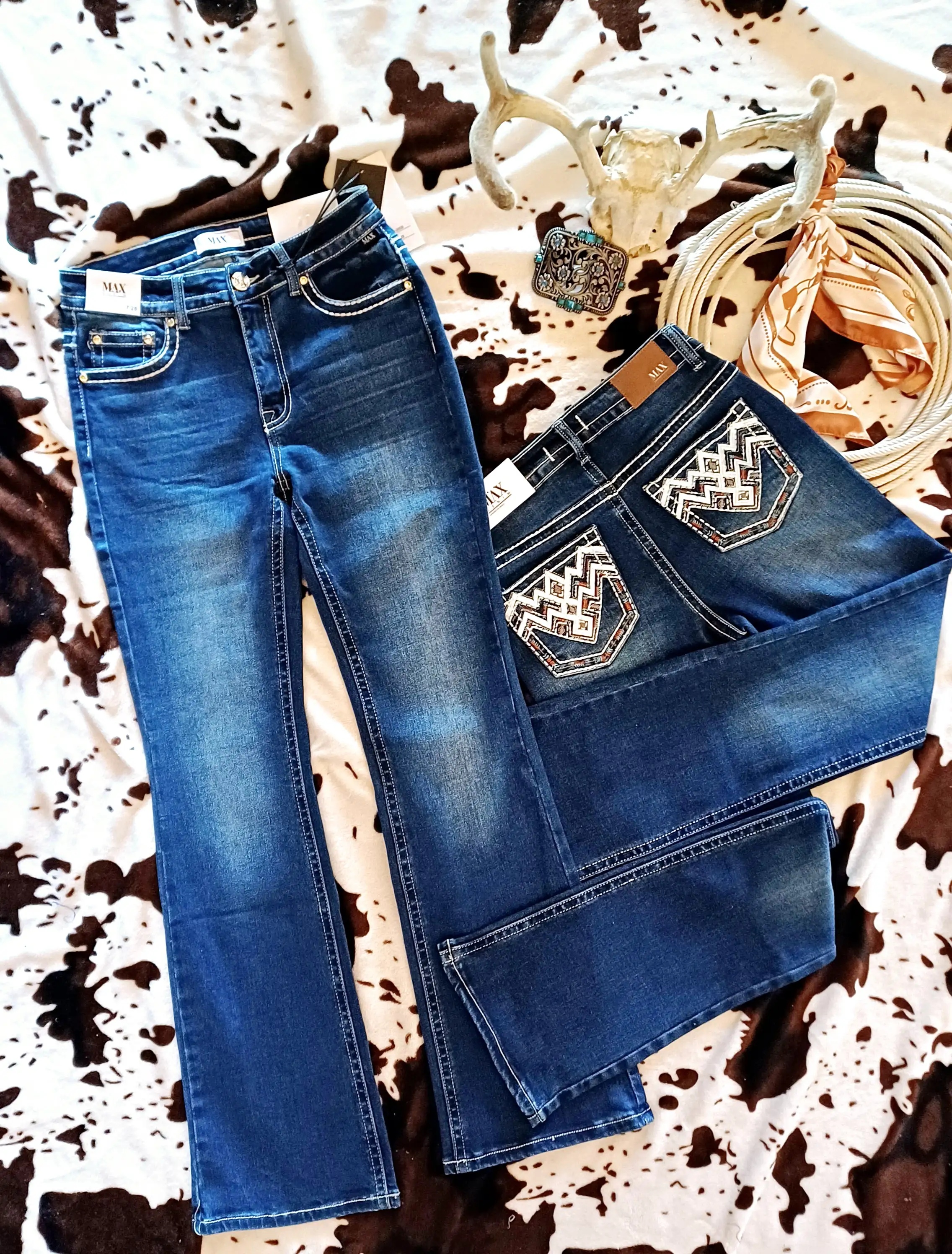 PANTALON BORDADO 