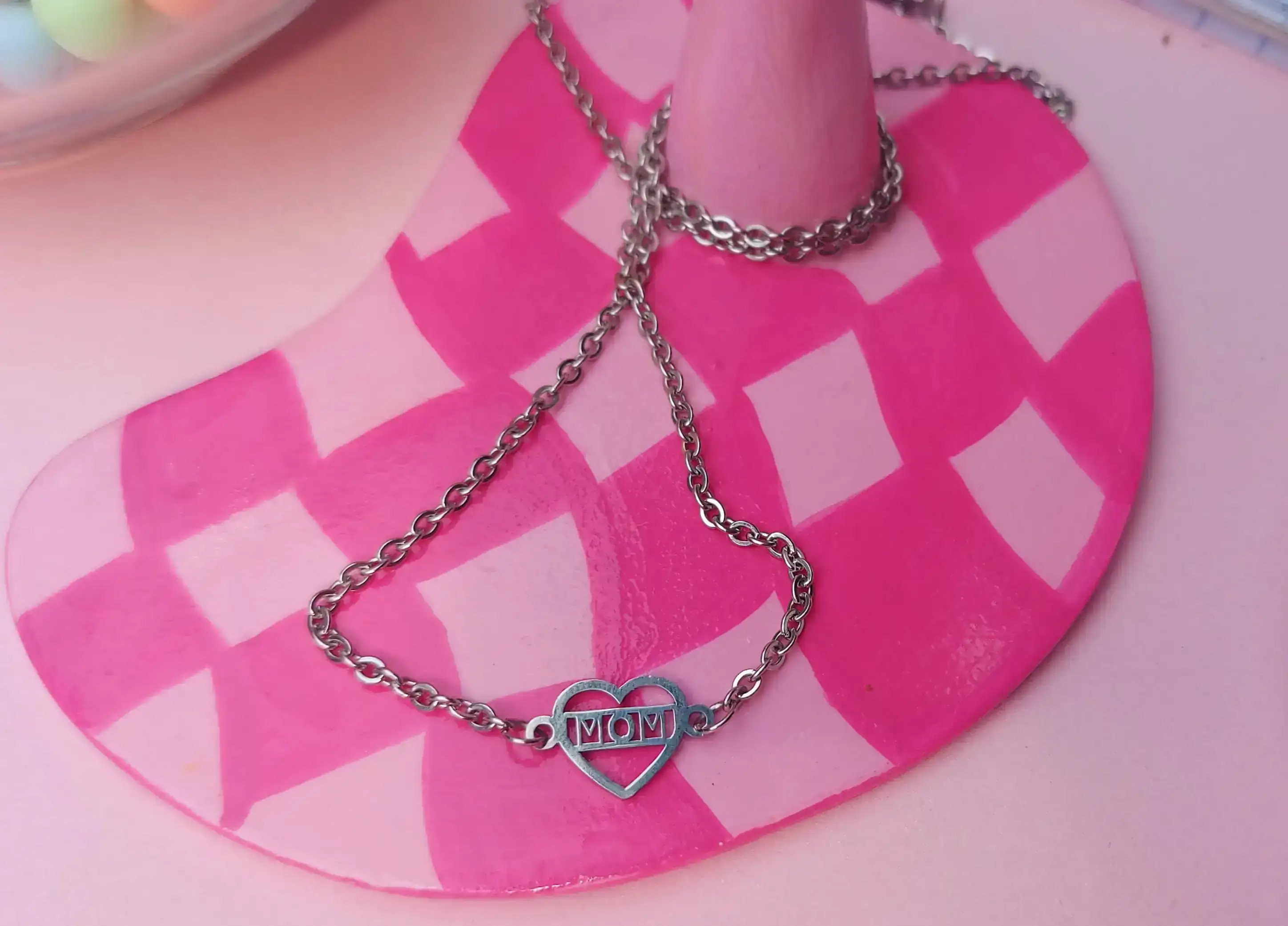 Cadena de corazon MOM 2