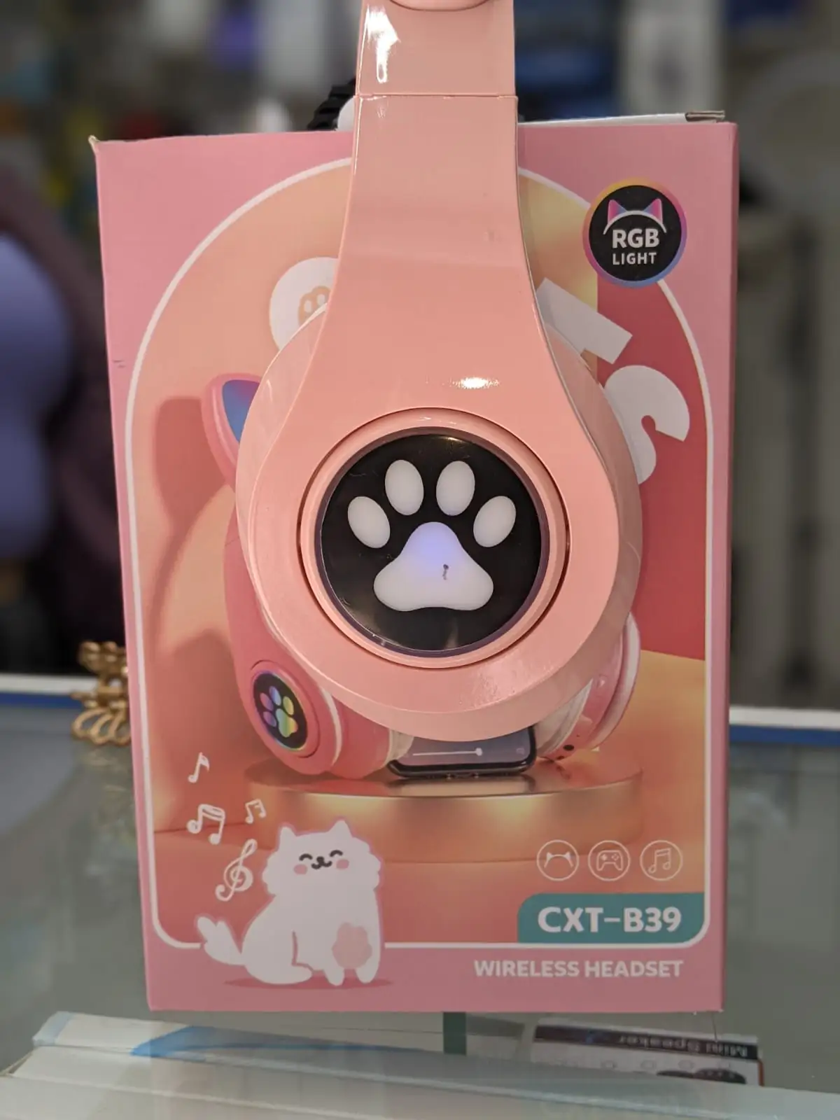 Audífono gatita iluminado🔉🌈 2
