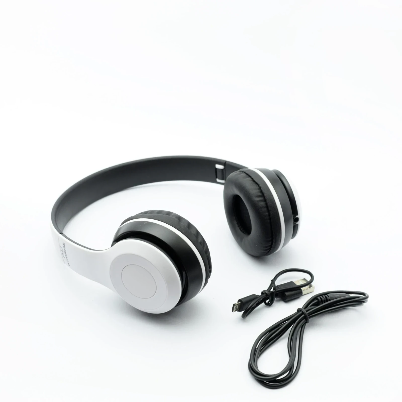 Auriculares Bluetooth P47 / MicroSD / AUX / FM 3