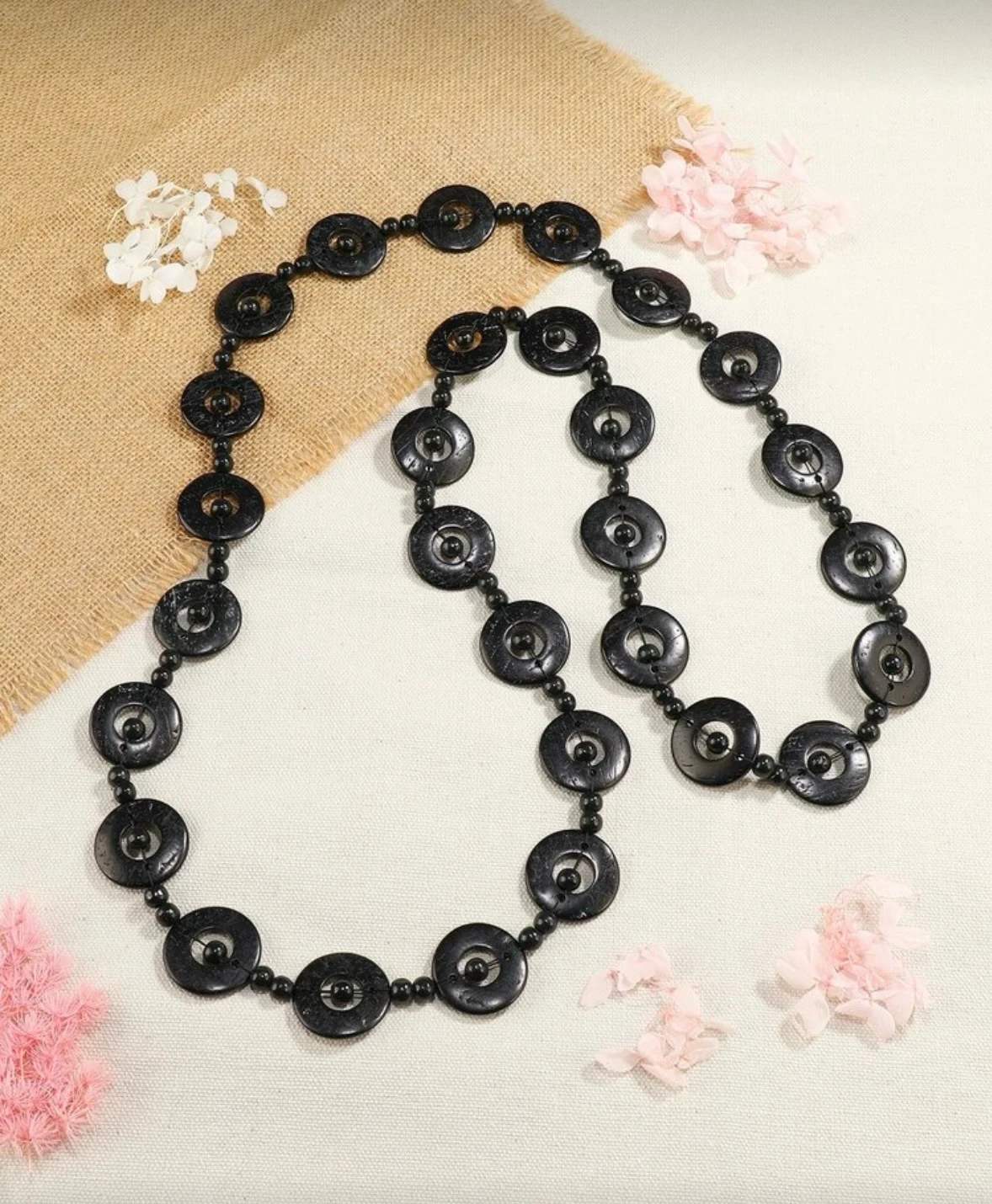 Collar estilo Bohemio (disponible en café y negro) 2