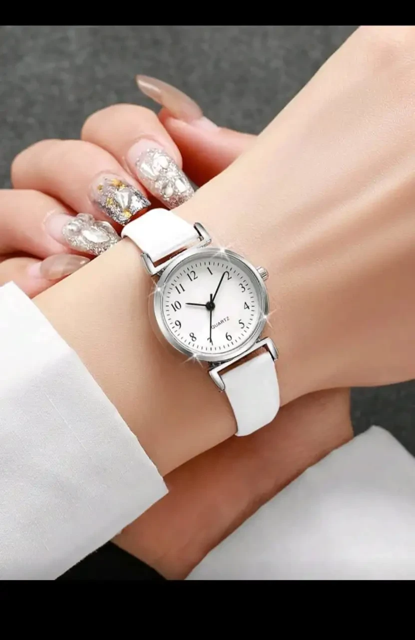 Reloj diseño minimalista/ Colección: Quartz