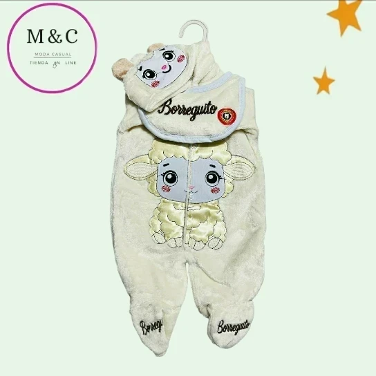 Mameluco polar con gorrito 3