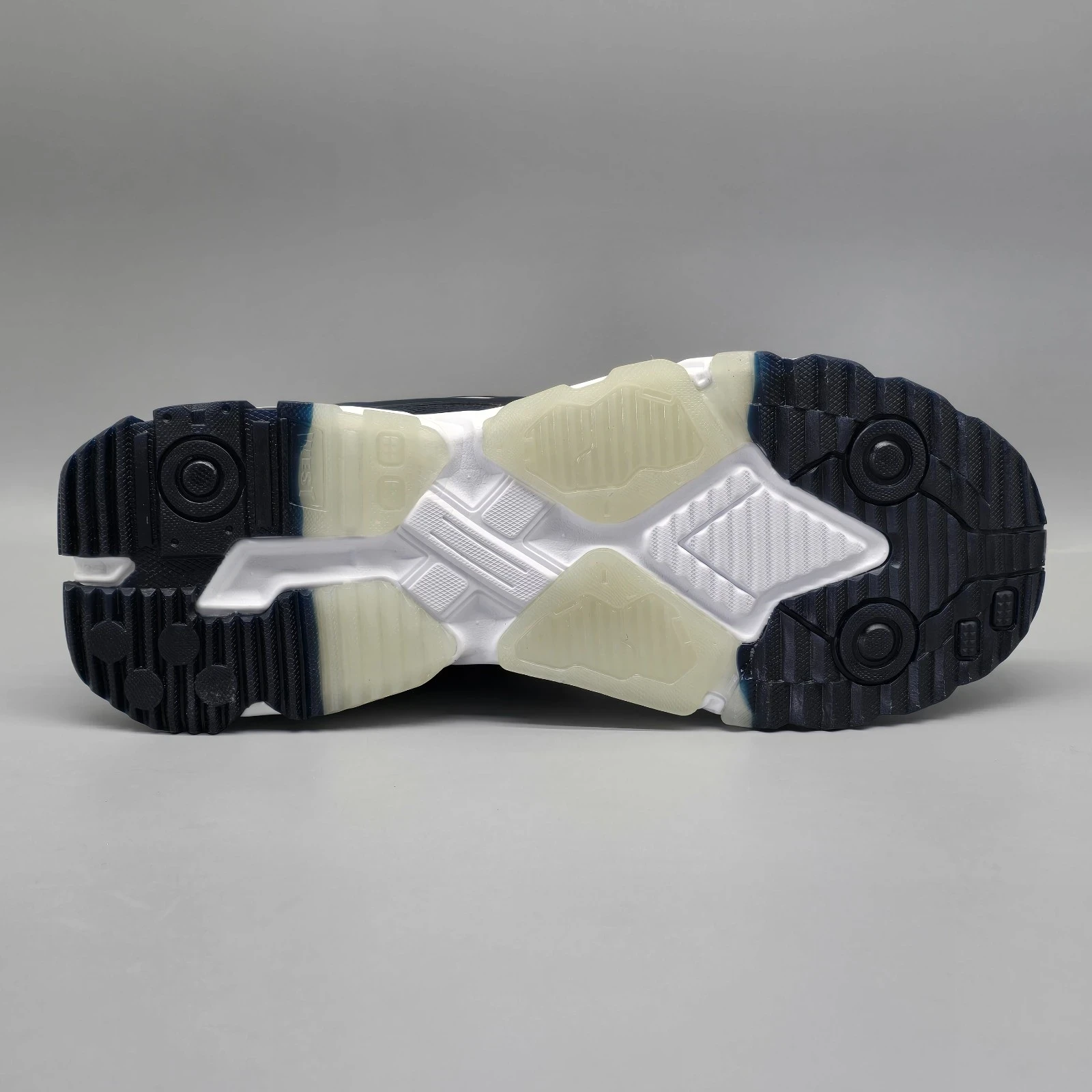 ZAPATILLA WEST DE HOMBRE 6