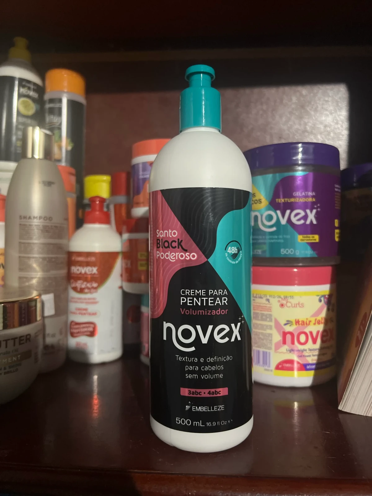 Crema de peinar Santo Black Poderoso 