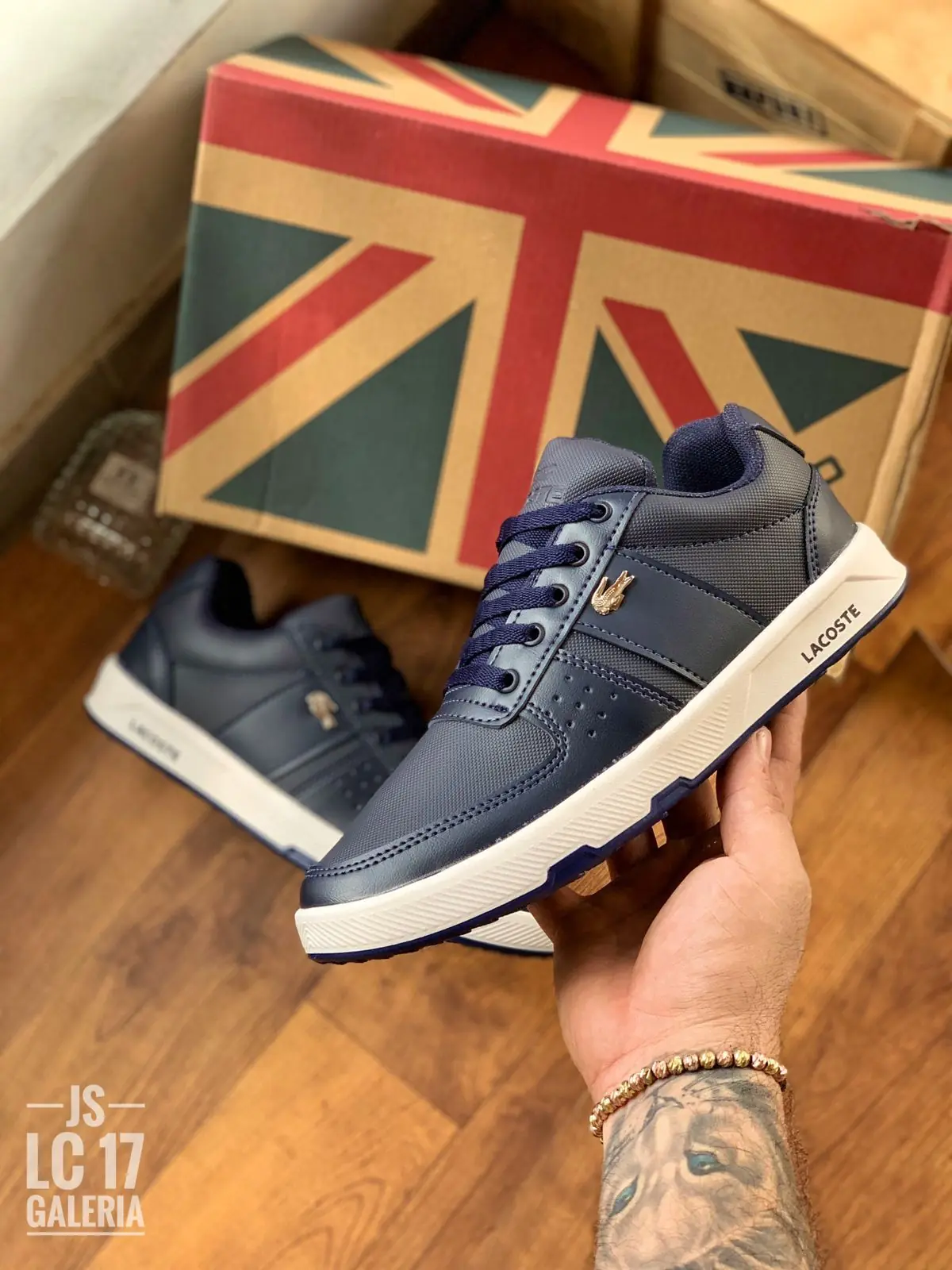 LACOSTE AA