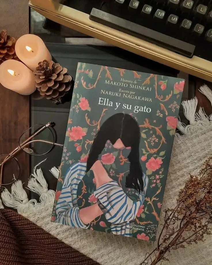 Ella y su gato 