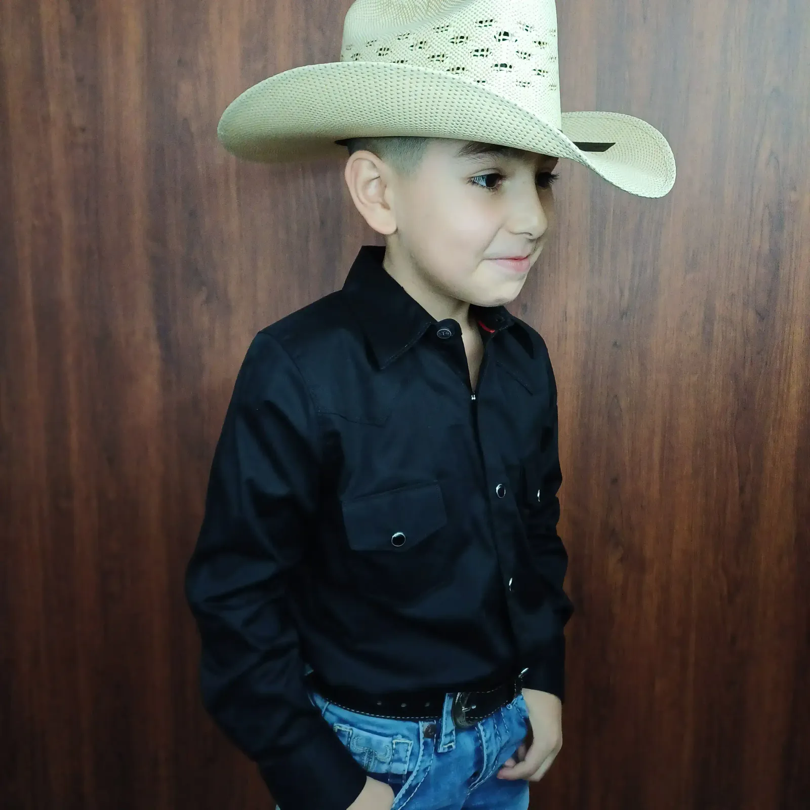 CAMISA DE NIÑO NEGRA 2