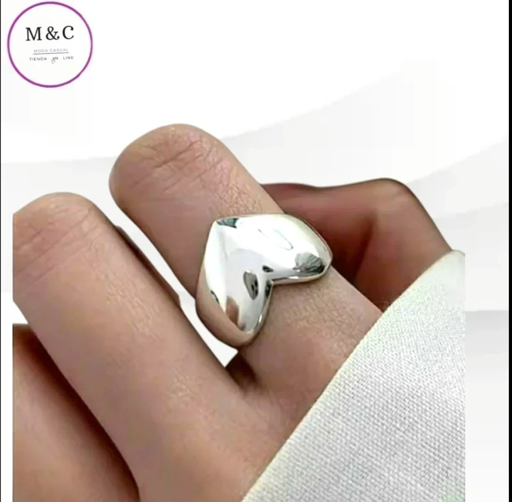 Anillo de acero inoxidable