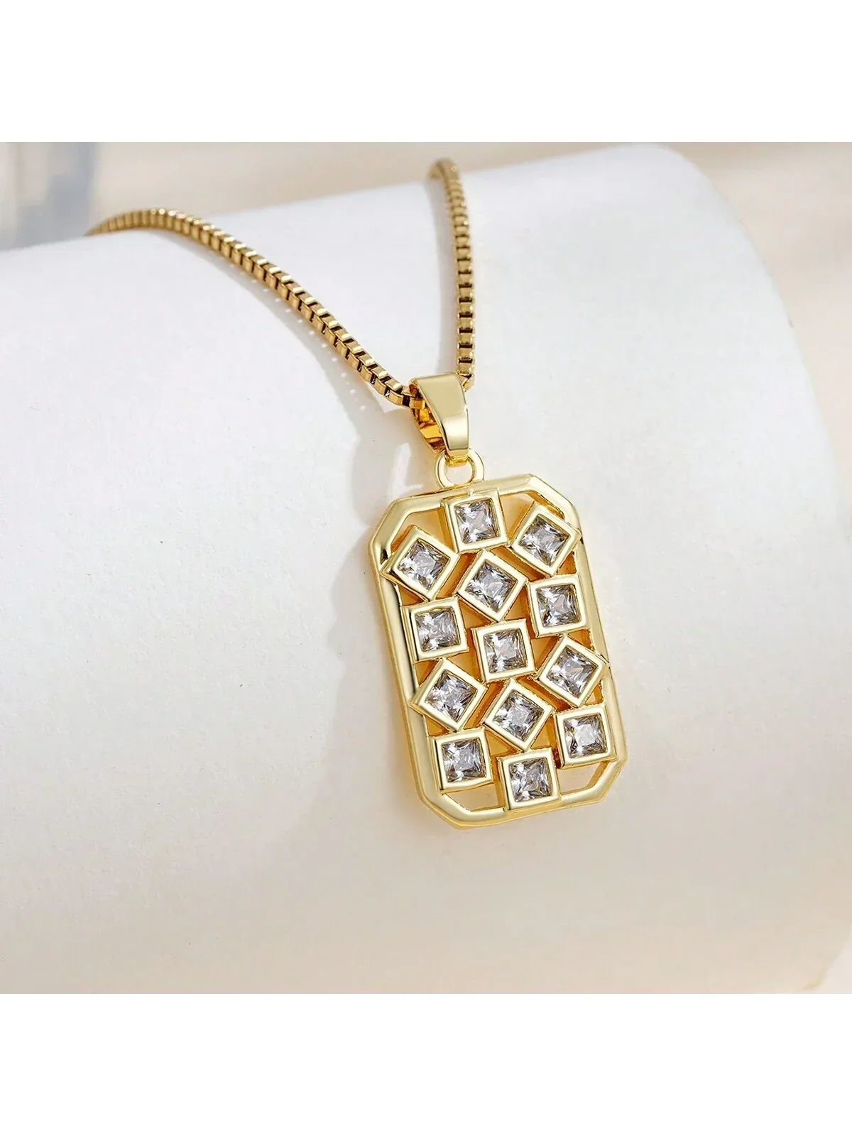Collar Vintage Con Colgante De Piedra 4