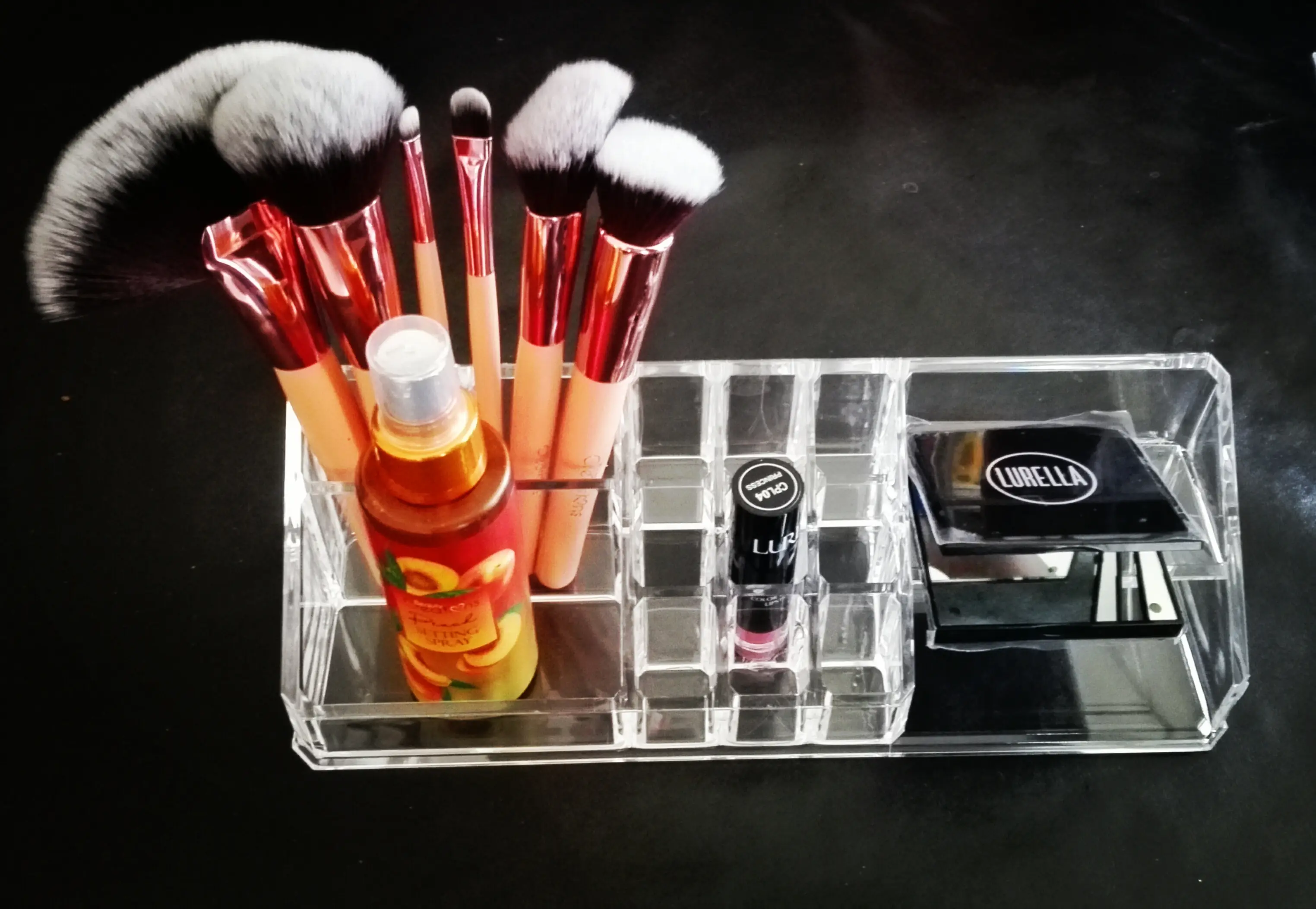 ORGANIZADOR ACRÍLICO PARA MAQUILLAJE  N22 3