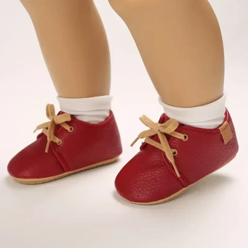 ZAPATITOS ROJO CORDONES  2